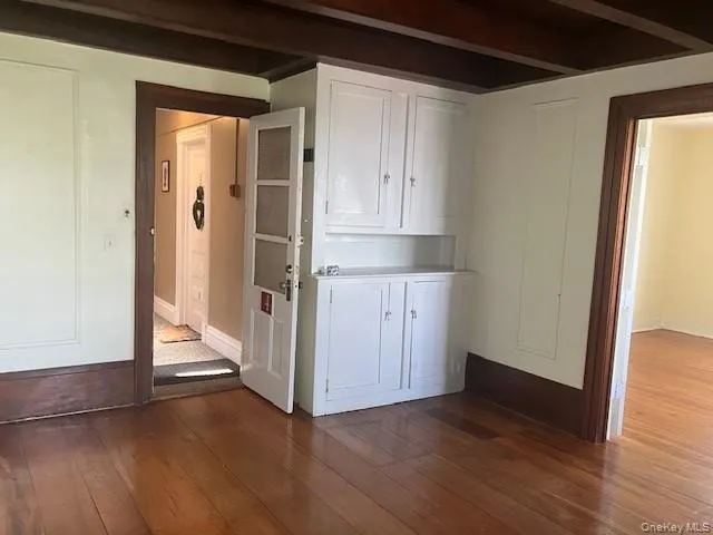 378 Sea Cliff Avenue, Oyster Bay, NY, 1 Bedroom Bedrooms, 4 Rooms Rooms,1 BathroomBathrooms,Residential Lease,For Rent,Sea Cliff,0,996075 378 Sea Cliff Avenue, Oyster Bay, NY, 1 Bedroom Bedrooms, 4 Rooms Rooms,1 BathroomBathrooms,Residential Lease,For Rent,Sea Cliff,0,996075