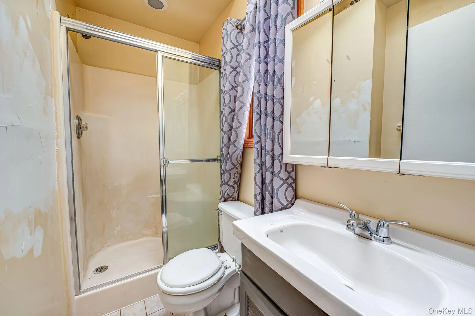 410 3rd Avenue, Huntington, NY, 3 Bedrooms Bedrooms, 5 Rooms Rooms,2 BathroomsBathrooms,Residential,For Rent,3rd,0,996076 410 3rd Avenue, Huntington, NY, 3 Bedrooms Bedrooms, 5 Rooms Rooms,2 BathroomsBathrooms,Residential,For Rent,3rd,0,996076