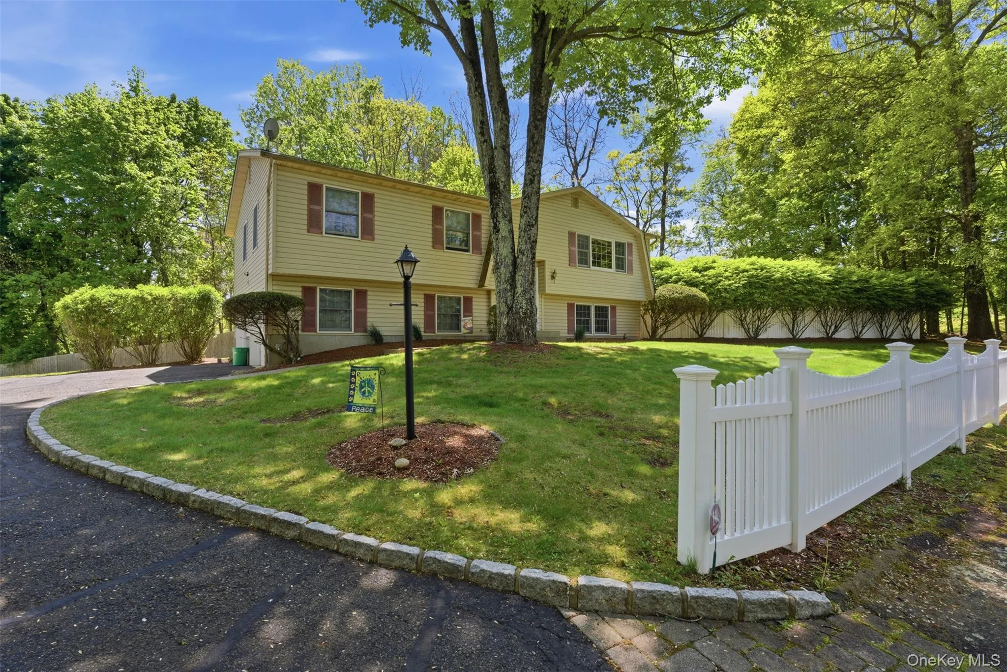 10 Sabin Drive, Ramapo, NY, 4 Bedrooms Bedrooms, 11 Rooms Rooms,2 BathroomsBathrooms,Residential,For Rent,Sabin,0,996084 10 Sabin Drive, Ramapo, NY, 4 Bedrooms Bedrooms, 11 Rooms Rooms,2 BathroomsBathrooms,Residential,For Rent,Sabin,0,996084