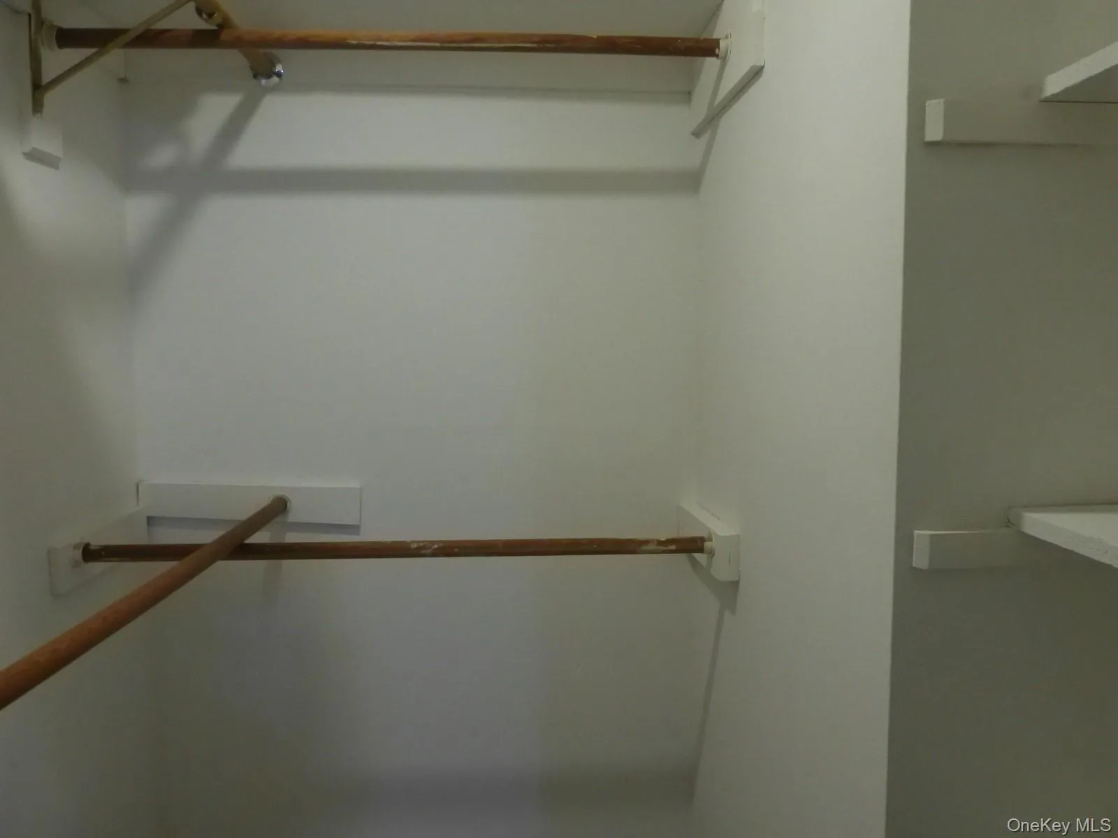 715 Kennedy Drive, Ramapo, NY, 2 Bedrooms Bedrooms, 5 Rooms Rooms,2 BathroomsBathrooms,Residential Lease,For Rent,Kennedy,0,996091 715 Kennedy Drive, Ramapo, NY, 2 Bedrooms Bedrooms, 5 Rooms Rooms,2 BathroomsBathrooms,Residential Lease,For Rent,Kennedy,0,996091
