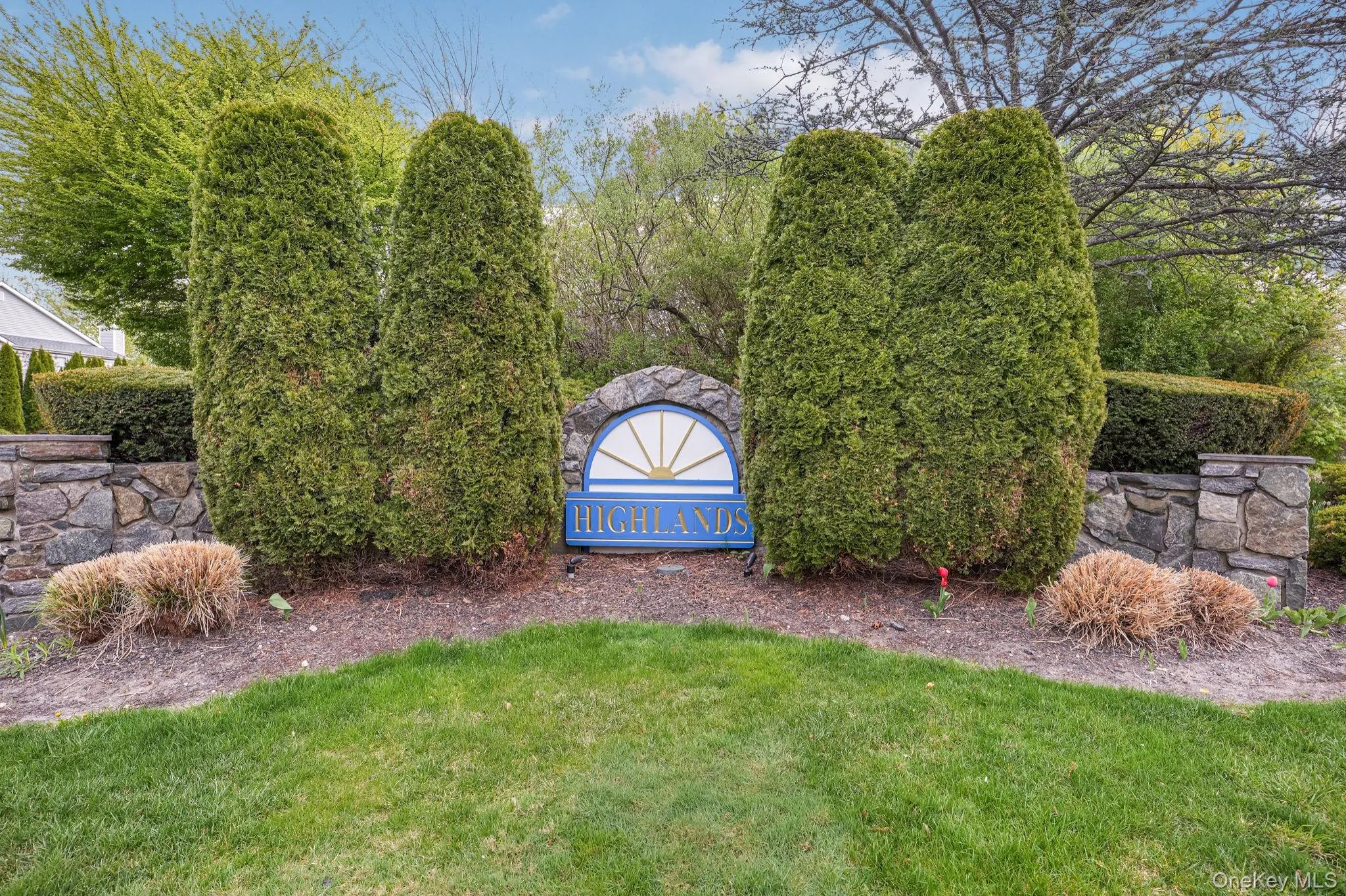 113 Leeward Lane, Brookhaven, NY, 2 Bedrooms Bedrooms, 5 Rooms Rooms,2 BathroomsBathrooms,Residential Lease,For Rent,Leeward,0,996094 113 Leeward Lane, Brookhaven, NY, 2 Bedrooms Bedrooms, 5 Rooms Rooms,2 BathroomsBathrooms,Residential Lease,For Rent,Leeward,0,996094
