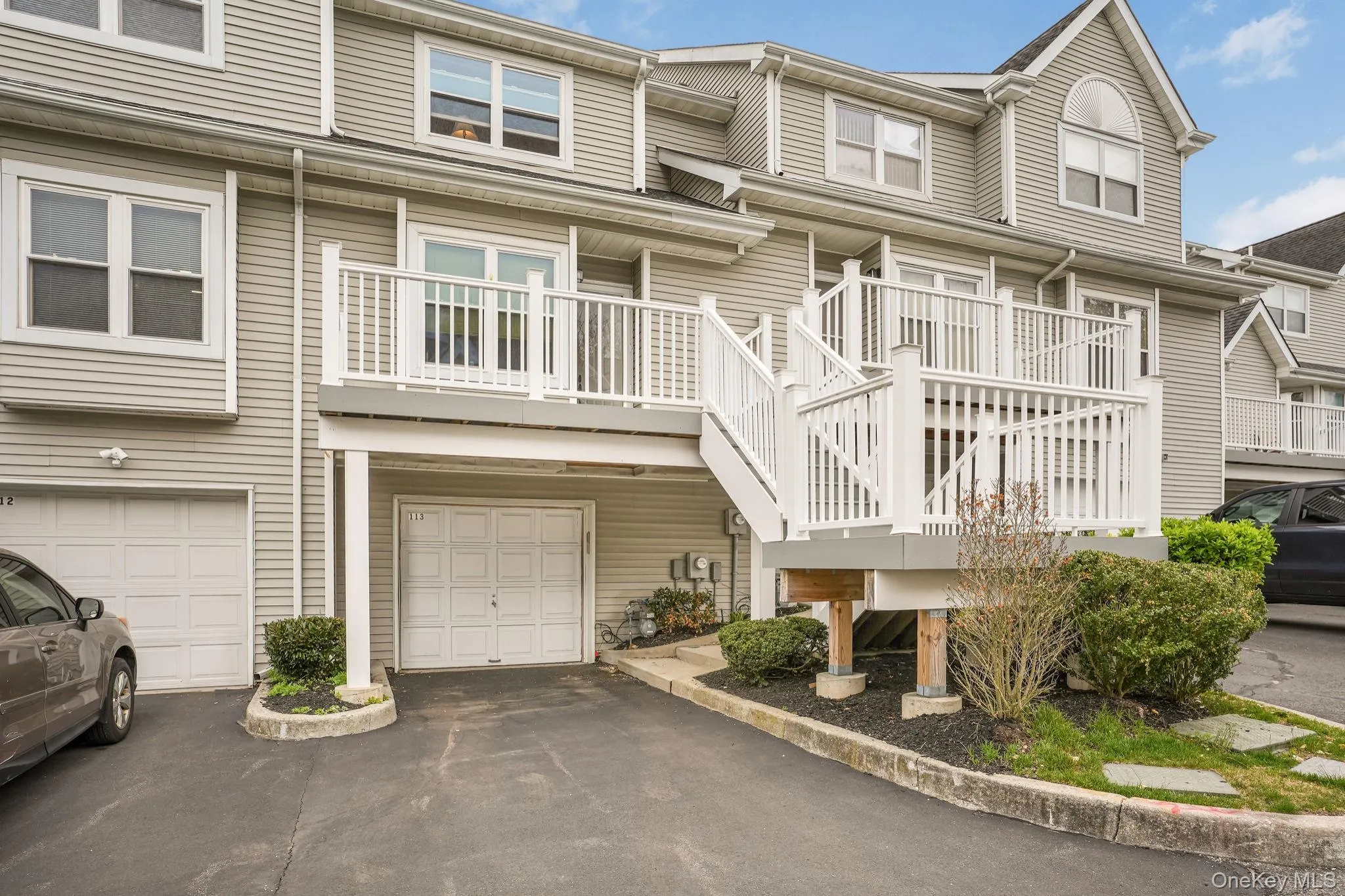 113 Leeward Lane, Brookhaven, NY, 2 Bedrooms Bedrooms, 5 Rooms Rooms,2 BathroomsBathrooms,Residential Lease,For Rent,Leeward,0,996094 113 Leeward Lane, Brookhaven, NY, 2 Bedrooms Bedrooms, 5 Rooms Rooms,2 BathroomsBathrooms,Residential Lease,For Rent,Leeward,0,996094