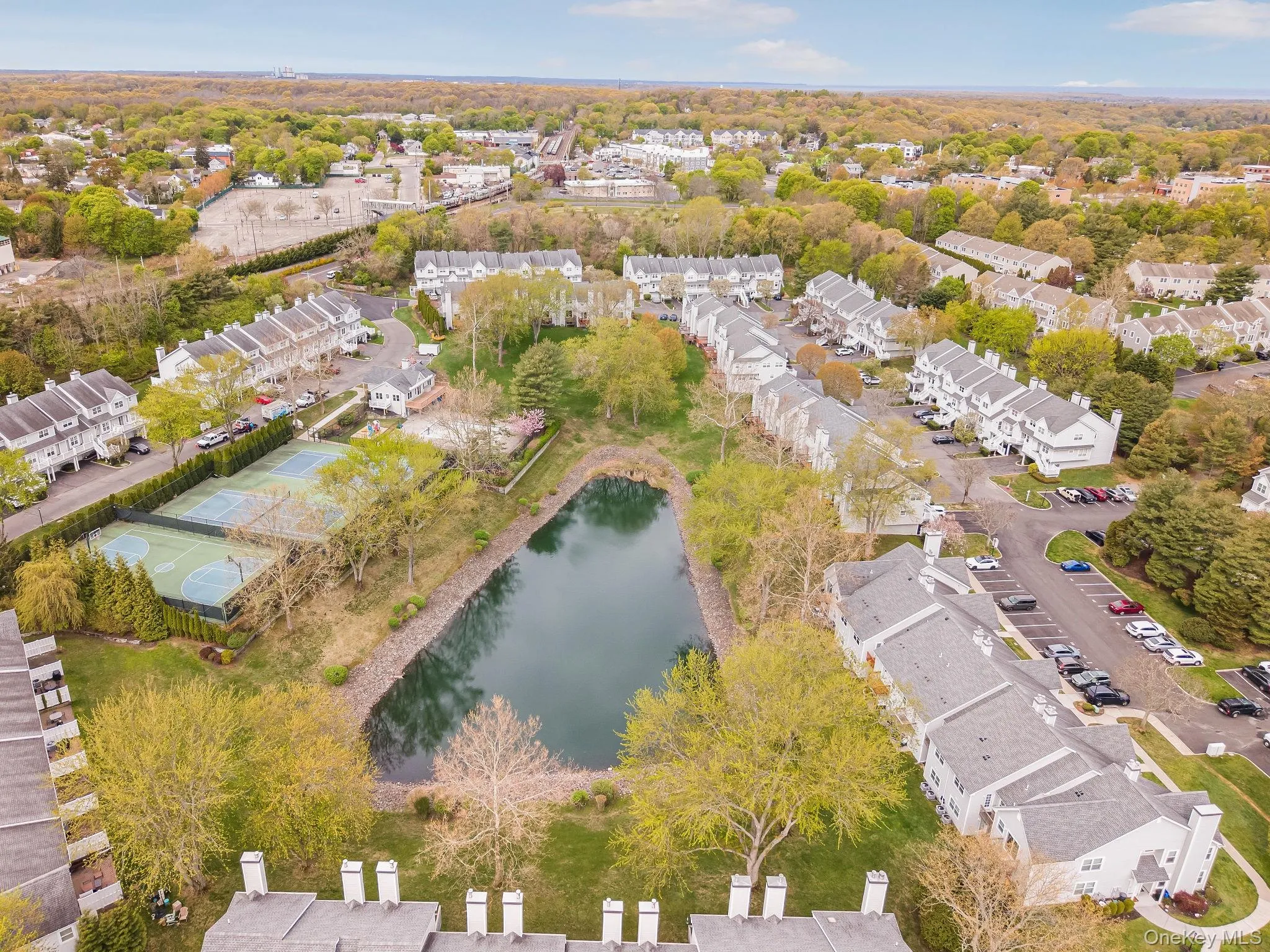 113 Leeward Lane, Brookhaven, NY, 2 Bedrooms Bedrooms, 5 Rooms Rooms,2 BathroomsBathrooms,Residential Lease,For Rent,Leeward,0,996094 113 Leeward Lane, Brookhaven, NY, 2 Bedrooms Bedrooms, 5 Rooms Rooms,2 BathroomsBathrooms,Residential Lease,For Rent,Leeward,0,996094