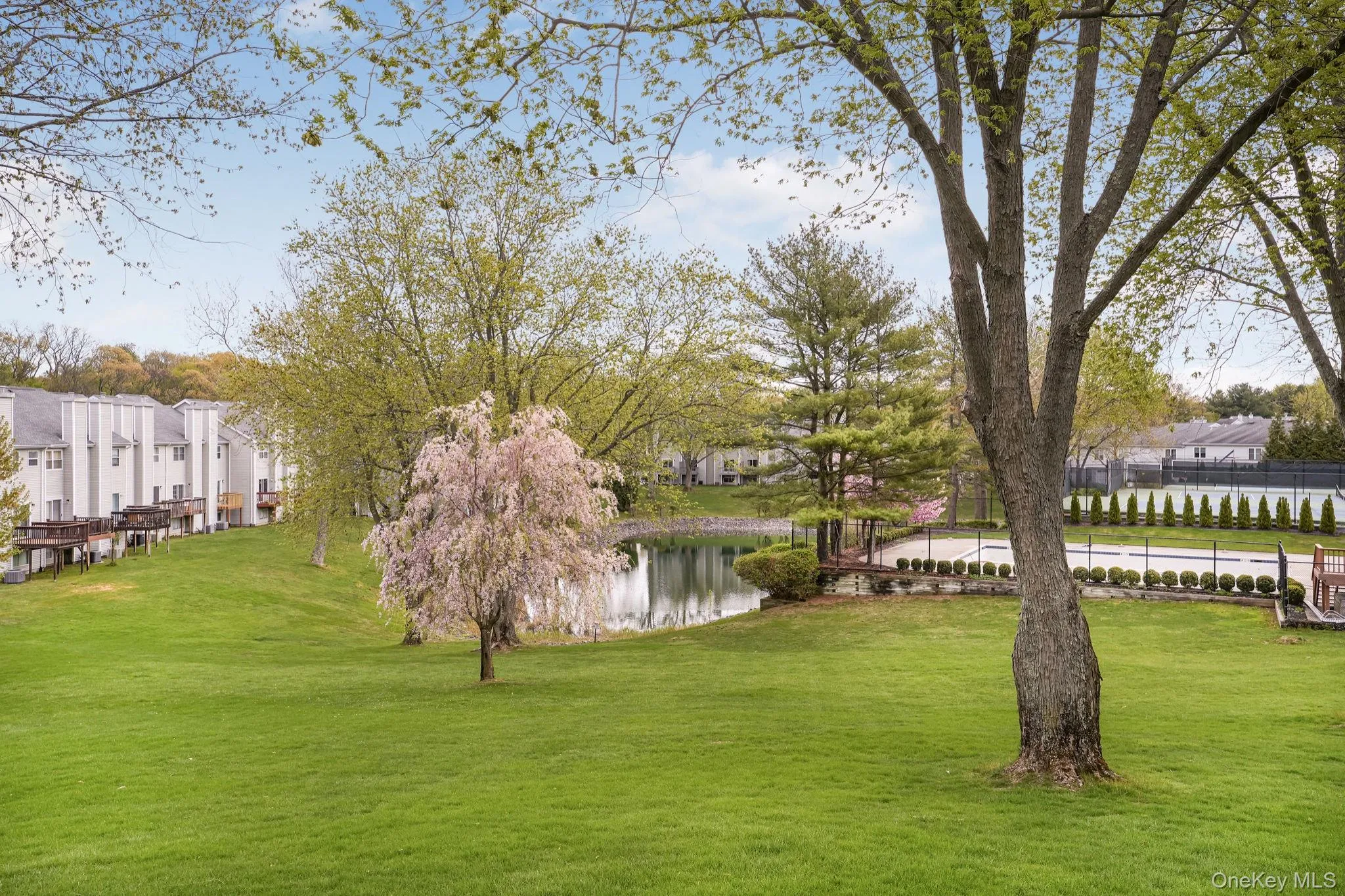 113 Leeward Lane, Brookhaven, NY, 2 Bedrooms Bedrooms, 5 Rooms Rooms,2 BathroomsBathrooms,Residential Lease,For Rent,Leeward,0,996094 113 Leeward Lane, Brookhaven, NY, 2 Bedrooms Bedrooms, 5 Rooms Rooms,2 BathroomsBathrooms,Residential Lease,For Rent,Leeward,0,996094