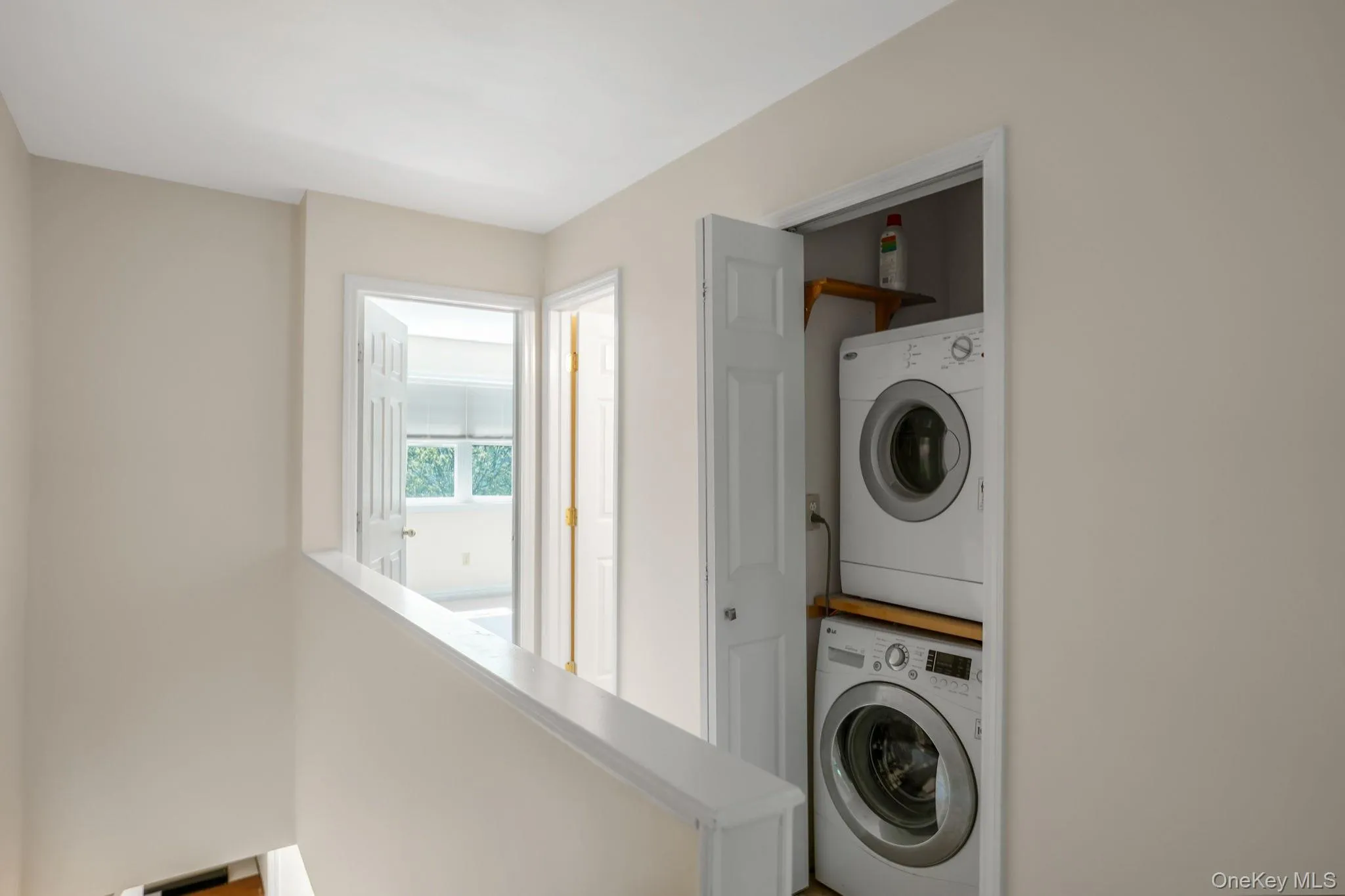 113 Leeward Lane, Brookhaven, NY, 2 Bedrooms Bedrooms, 5 Rooms Rooms,2 BathroomsBathrooms,Residential Lease,For Rent,Leeward,0,996094 113 Leeward Lane, Brookhaven, NY, 2 Bedrooms Bedrooms, 5 Rooms Rooms,2 BathroomsBathrooms,Residential Lease,For Rent,Leeward,0,996094