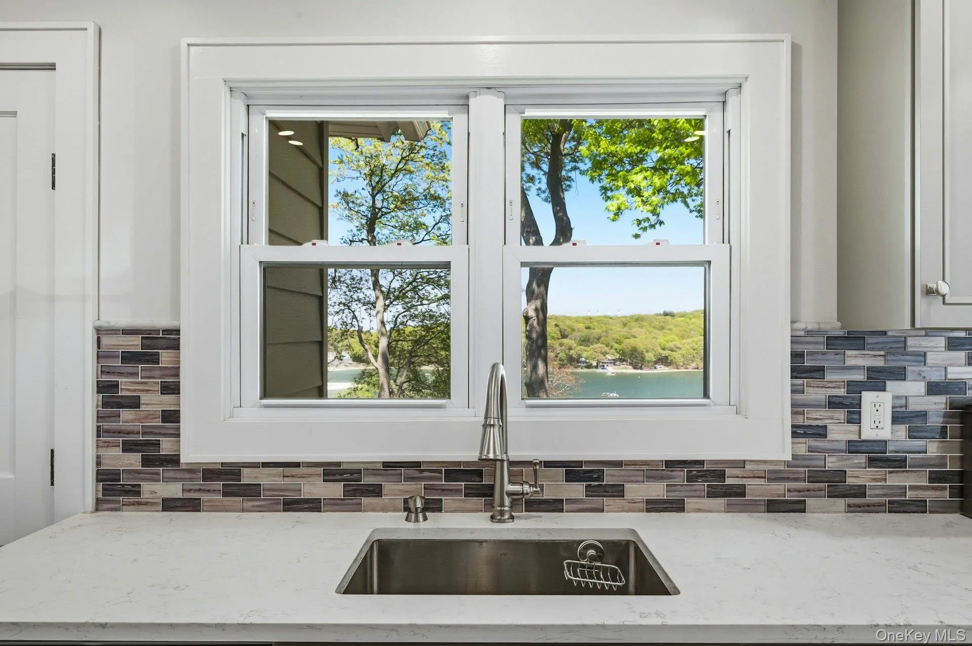 171 Taft Crescent, Huntington, NY, 2 Bedrooms Bedrooms, 7 Rooms Rooms,1 BathroomBathrooms,Residential,For Rent,Taft,0,996095 171 Taft Crescent, Huntington, NY, 2 Bedrooms Bedrooms, 7 Rooms Rooms,1 BathroomBathrooms,Residential,For Rent,Taft,0,996095