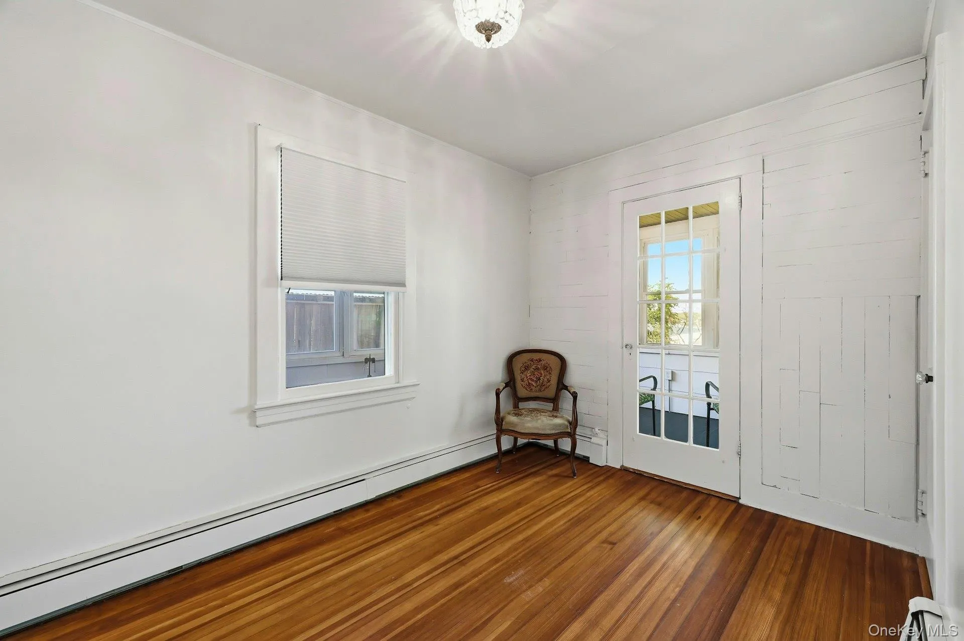 171 Taft Crescent, Huntington, NY, 2 Bedrooms Bedrooms, 7 Rooms Rooms,1 BathroomBathrooms,Residential,For Rent,Taft,0,996095 171 Taft Crescent, Huntington, NY, 2 Bedrooms Bedrooms, 7 Rooms Rooms,1 BathroomBathrooms,Residential,For Rent,Taft,0,996095