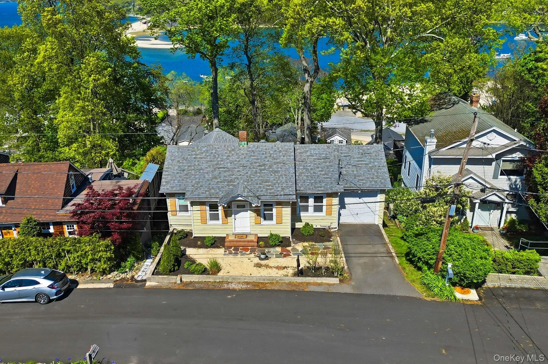 171 Taft Crescent, Huntington, NY, 2 Bedrooms Bedrooms, 7 Rooms Rooms,1 BathroomBathrooms,Residential,For Rent,Taft,0,996095 171 Taft Crescent, Huntington, NY, 2 Bedrooms Bedrooms, 7 Rooms Rooms,1 BathroomBathrooms,Residential,For Rent,Taft,0,996095