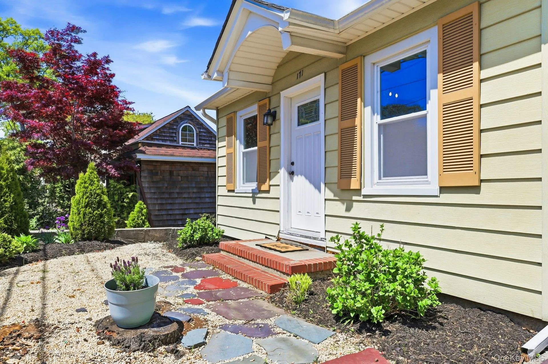 171 Taft Crescent, Huntington, NY, 2 Bedrooms Bedrooms, 7 Rooms Rooms,1 BathroomBathrooms,Residential,For Rent,Taft,0,996095 171 Taft Crescent, Huntington, NY, 2 Bedrooms Bedrooms, 7 Rooms Rooms,1 BathroomBathrooms,Residential,For Rent,Taft,0,996095