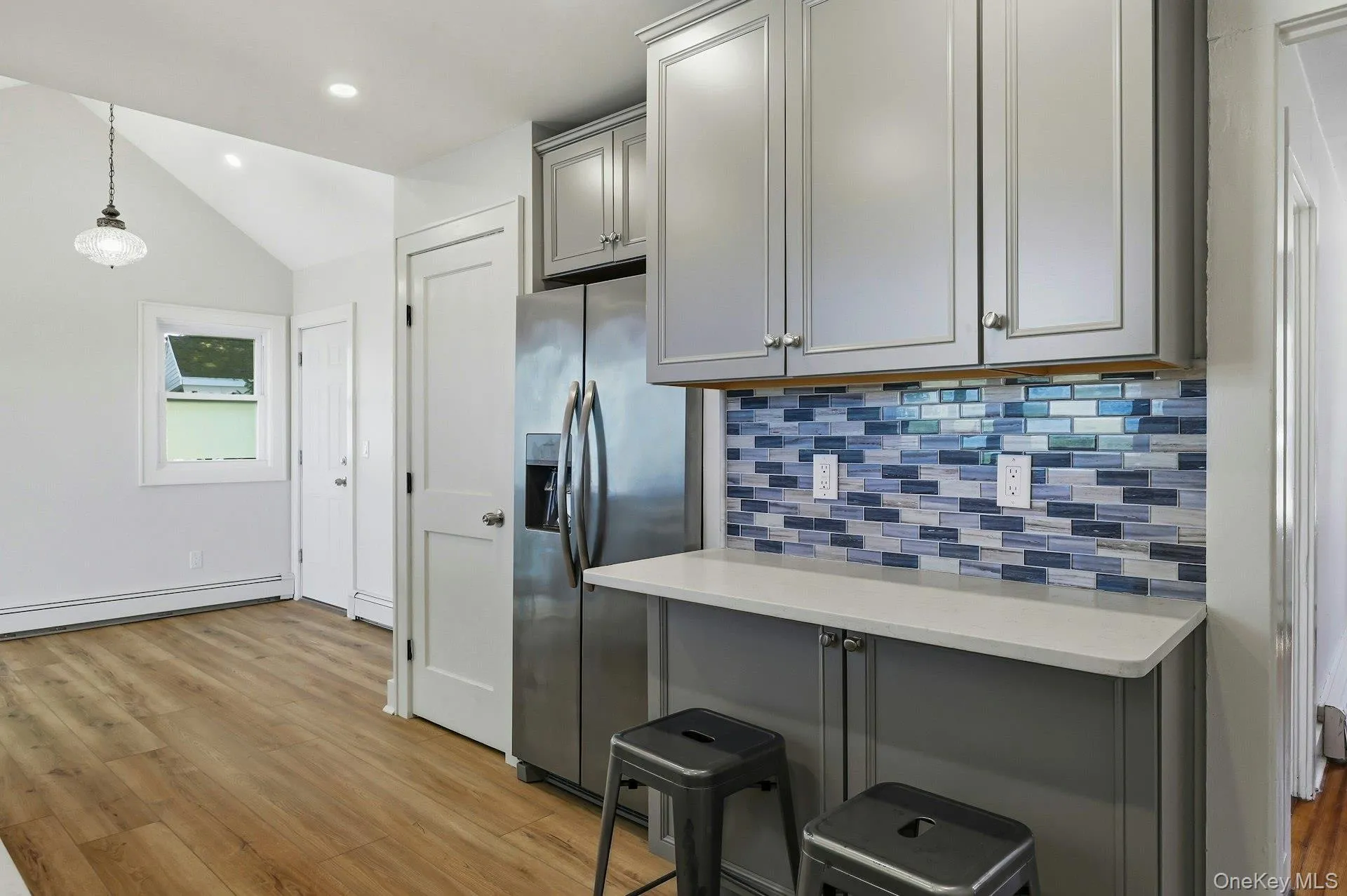 171 Taft Crescent, Huntington, NY, 2 Bedrooms Bedrooms, 7 Rooms Rooms,1 BathroomBathrooms,Residential,For Rent,Taft,0,996095 171 Taft Crescent, Huntington, NY, 2 Bedrooms Bedrooms, 7 Rooms Rooms,1 BathroomBathrooms,Residential,For Rent,Taft,0,996095