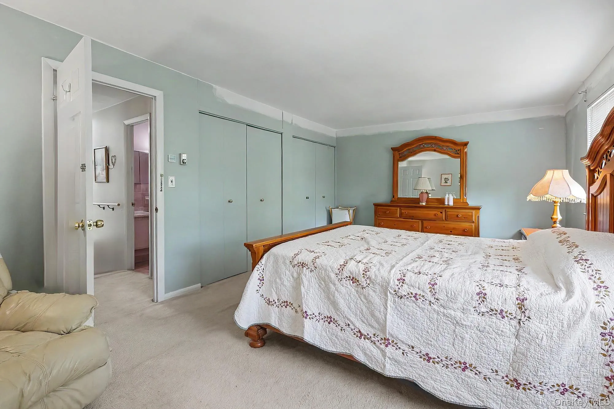 Primary bedroom with 2 double closets Primary bedroom with 2 double closets