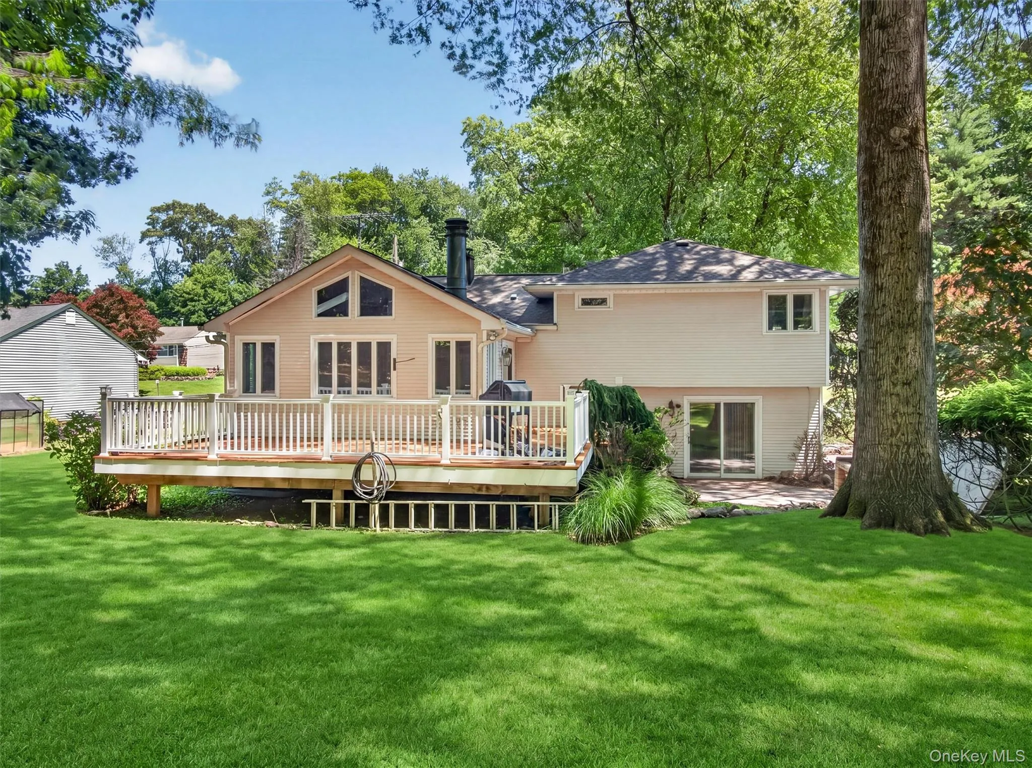 18 Mark Lane, Clarkstown, NY, 3 Bedrooms Bedrooms, 10 Rooms Rooms,2 BathroomsBathrooms,Residential,For Rent,Mark,0,996113 18 Mark Lane, Clarkstown, NY, 3 Bedrooms Bedrooms, 10 Rooms Rooms,2 BathroomsBathrooms,Residential,For Rent,Mark,0,996113