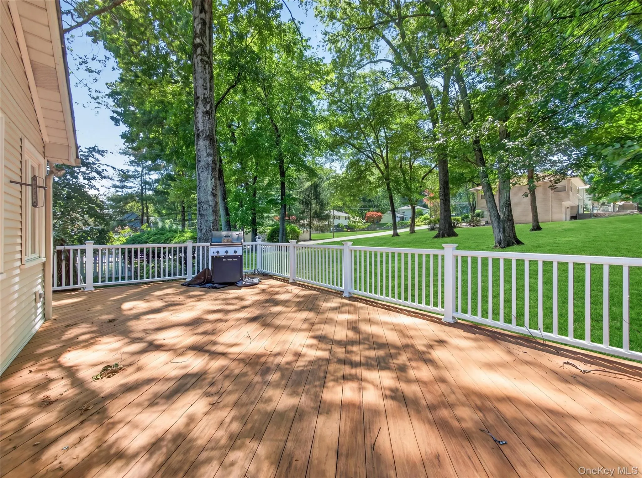 18 Mark Lane, Clarkstown, NY, 3 Bedrooms Bedrooms, 10 Rooms Rooms,2 BathroomsBathrooms,Residential,For Rent,Mark,0,996113 18 Mark Lane, Clarkstown, NY, 3 Bedrooms Bedrooms, 10 Rooms Rooms,2 BathroomsBathrooms,Residential,For Rent,Mark,0,996113