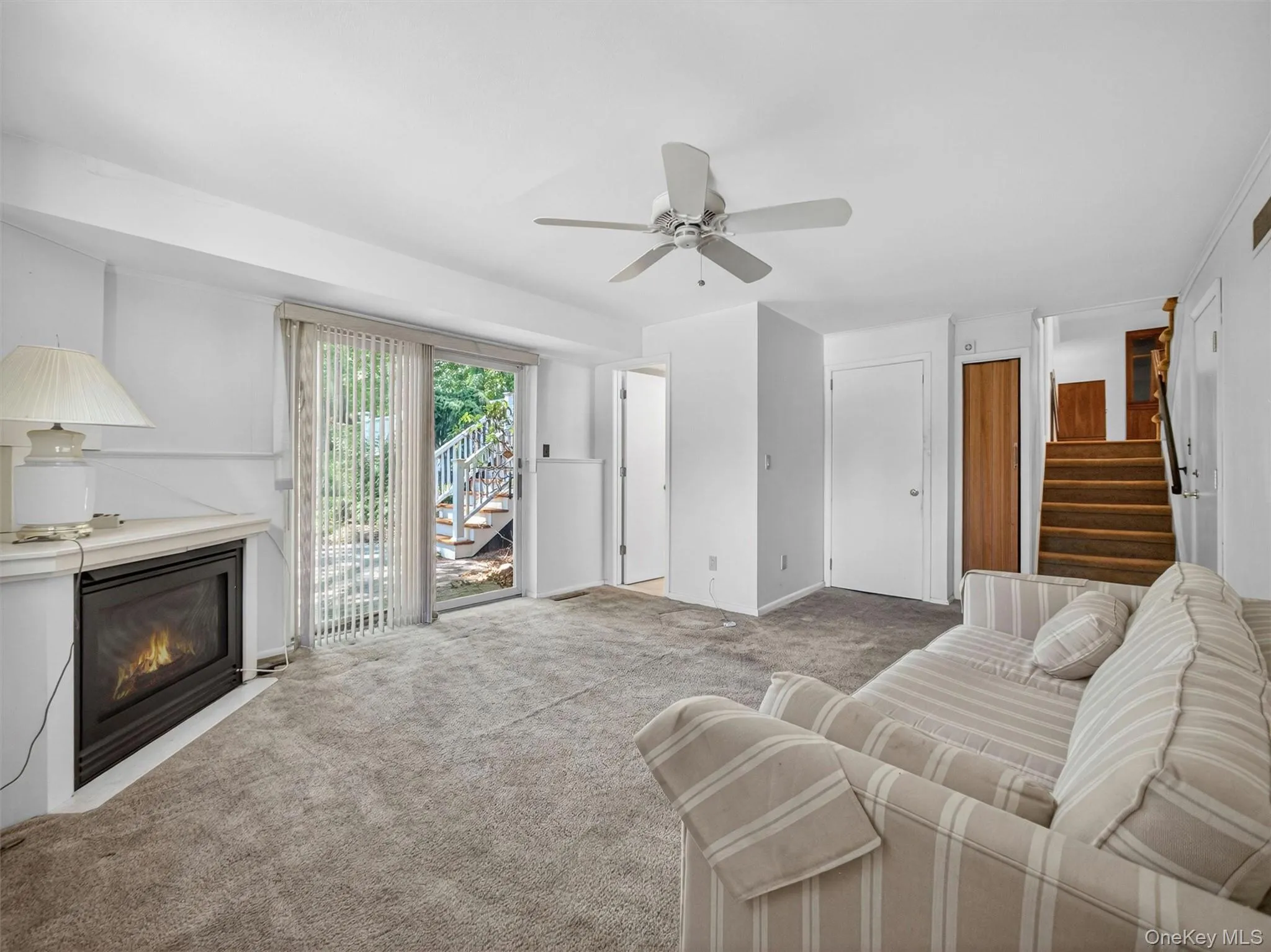 18 Mark Lane, Clarkstown, NY, 3 Bedrooms Bedrooms, 10 Rooms Rooms,2 BathroomsBathrooms,Residential,For Rent,Mark,0,996113 18 Mark Lane, Clarkstown, NY, 3 Bedrooms Bedrooms, 10 Rooms Rooms,2 BathroomsBathrooms,Residential,For Rent,Mark,0,996113