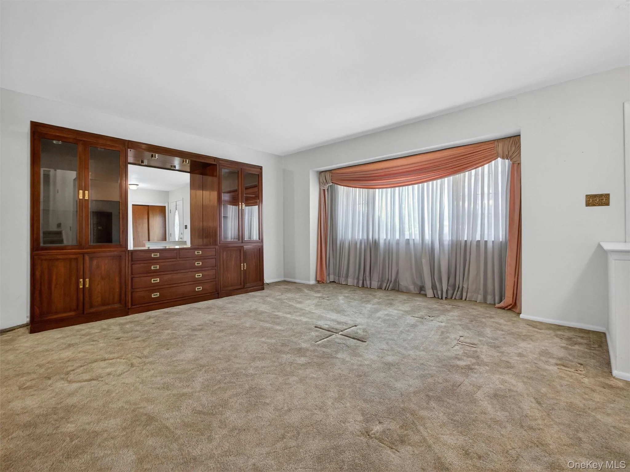 18 Mark Lane, Clarkstown, NY, 3 Bedrooms Bedrooms, 10 Rooms Rooms,2 BathroomsBathrooms,Residential,For Rent,Mark,0,996113 18 Mark Lane, Clarkstown, NY, 3 Bedrooms Bedrooms, 10 Rooms Rooms,2 BathroomsBathrooms,Residential,For Rent,Mark,0,996113