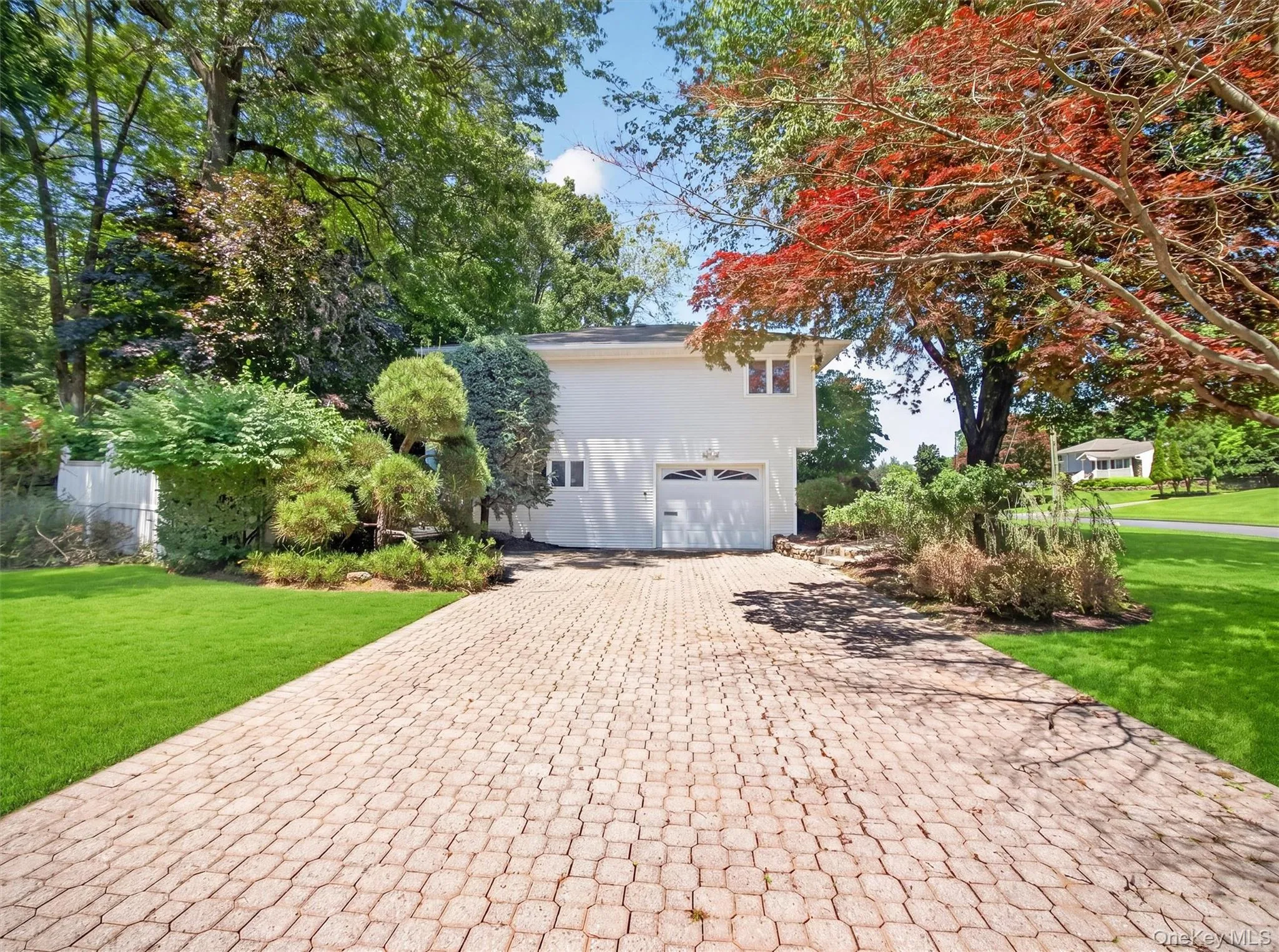 18 Mark Lane, Clarkstown, NY, 3 Bedrooms Bedrooms, 10 Rooms Rooms,2 BathroomsBathrooms,Residential,For Rent,Mark,0,996113 18 Mark Lane, Clarkstown, NY, 3 Bedrooms Bedrooms, 10 Rooms Rooms,2 BathroomsBathrooms,Residential,For Rent,Mark,0,996113