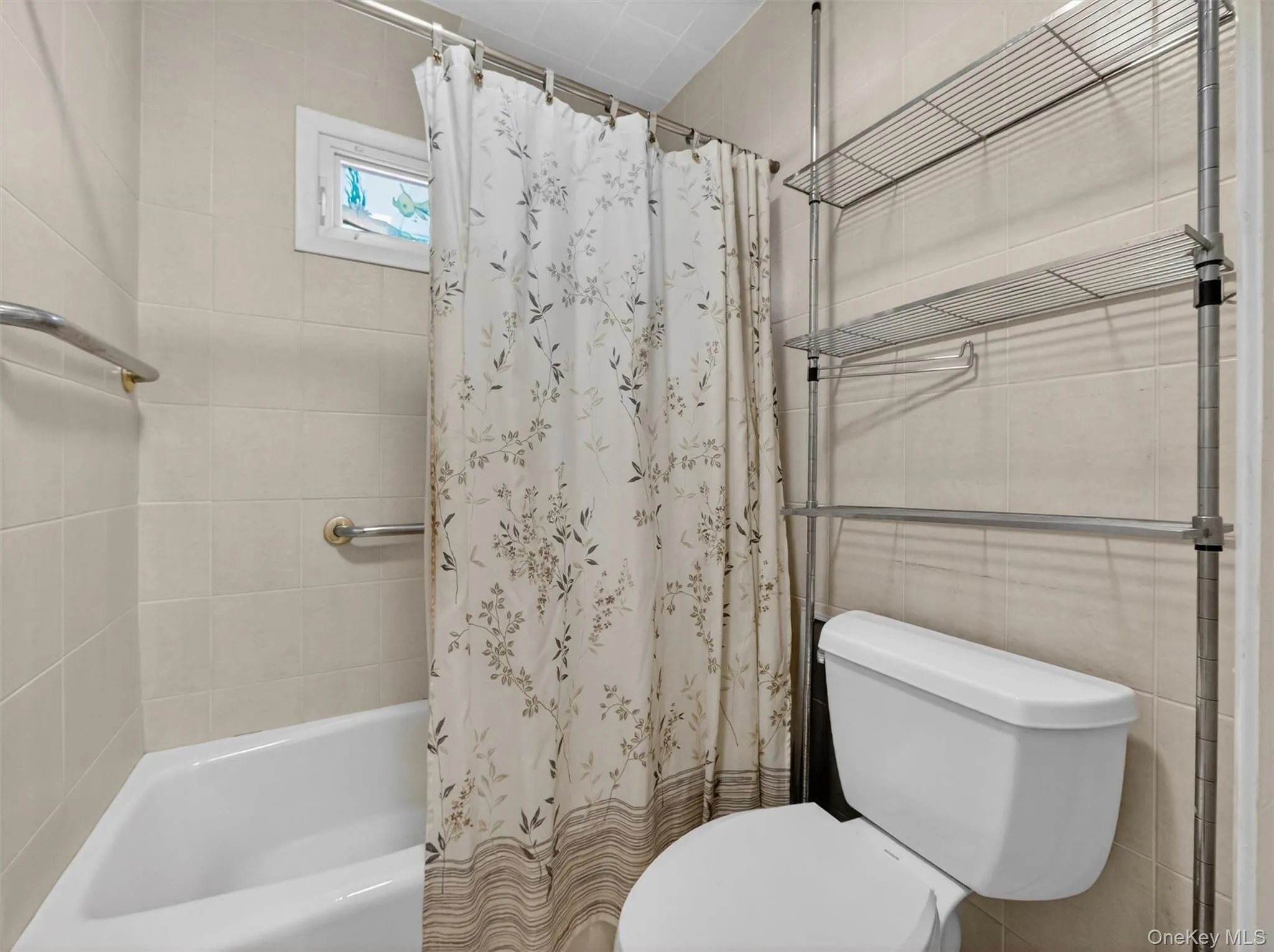 18 Mark Lane, Clarkstown, NY, 3 Bedrooms Bedrooms, 10 Rooms Rooms,2 BathroomsBathrooms,Residential,For Rent,Mark,0,996113 18 Mark Lane, Clarkstown, NY, 3 Bedrooms Bedrooms, 10 Rooms Rooms,2 BathroomsBathrooms,Residential,For Rent,Mark,0,996113