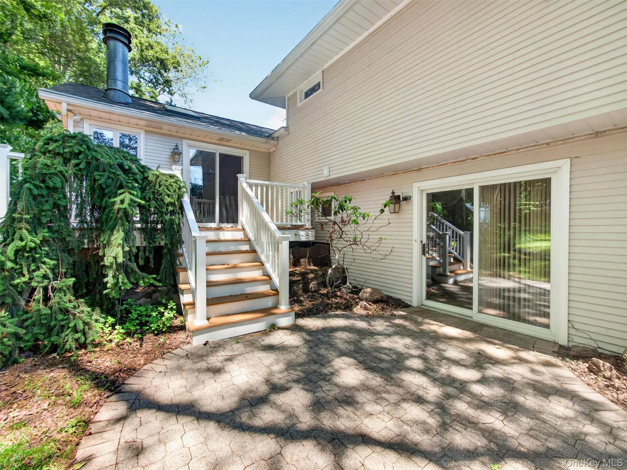 18 Mark Lane, Clarkstown, NY, 3 Bedrooms Bedrooms, 10 Rooms Rooms,2 BathroomsBathrooms,Residential,For Rent,Mark,0,996113 18 Mark Lane, Clarkstown, NY, 3 Bedrooms Bedrooms, 10 Rooms Rooms,2 BathroomsBathrooms,Residential,For Rent,Mark,0,996113