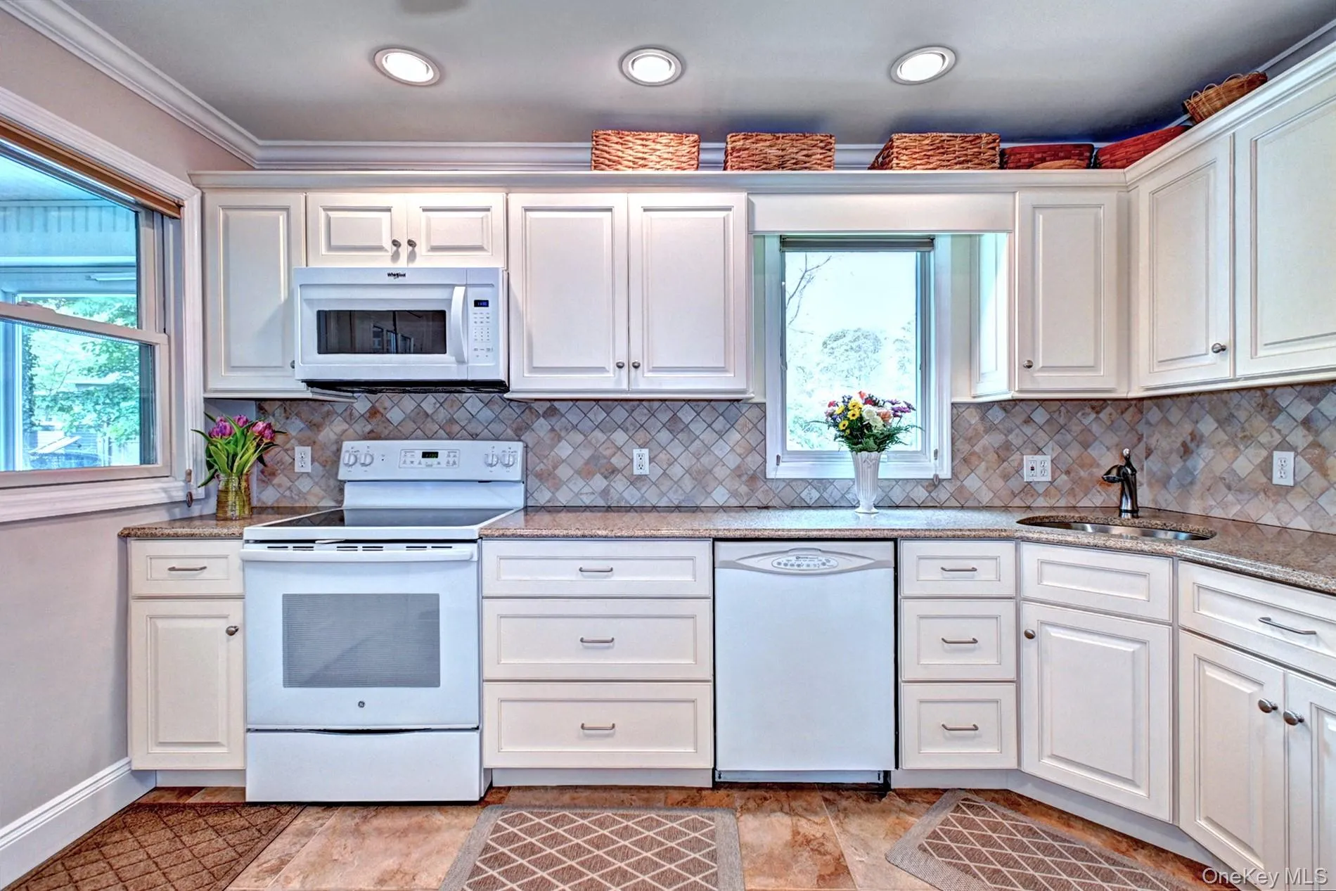 20 Valentine Road, Brookhaven, NY, 4 Bedrooms Bedrooms, 7 Rooms Rooms,1 BathroomBathrooms,Residential,For Rent,Valentine,0,996118 20 Valentine Road, Brookhaven, NY, 4 Bedrooms Bedrooms, 7 Rooms Rooms,1 BathroomBathrooms,Residential,For Rent,Valentine,0,996118