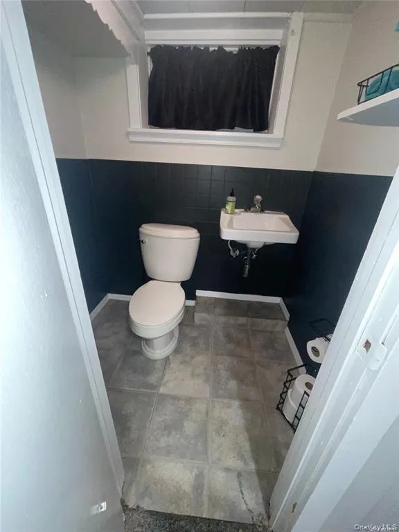 56 State Street, Hempstead, NY, 2 Bedrooms Bedrooms, 4 Rooms Rooms,1 BathroomBathrooms,Residential Lease,For Rent,State,0,996122 56 State Street, Hempstead, NY, 2 Bedrooms Bedrooms, 4 Rooms Rooms,1 BathroomBathrooms,Residential Lease,For Rent,State,0,996122