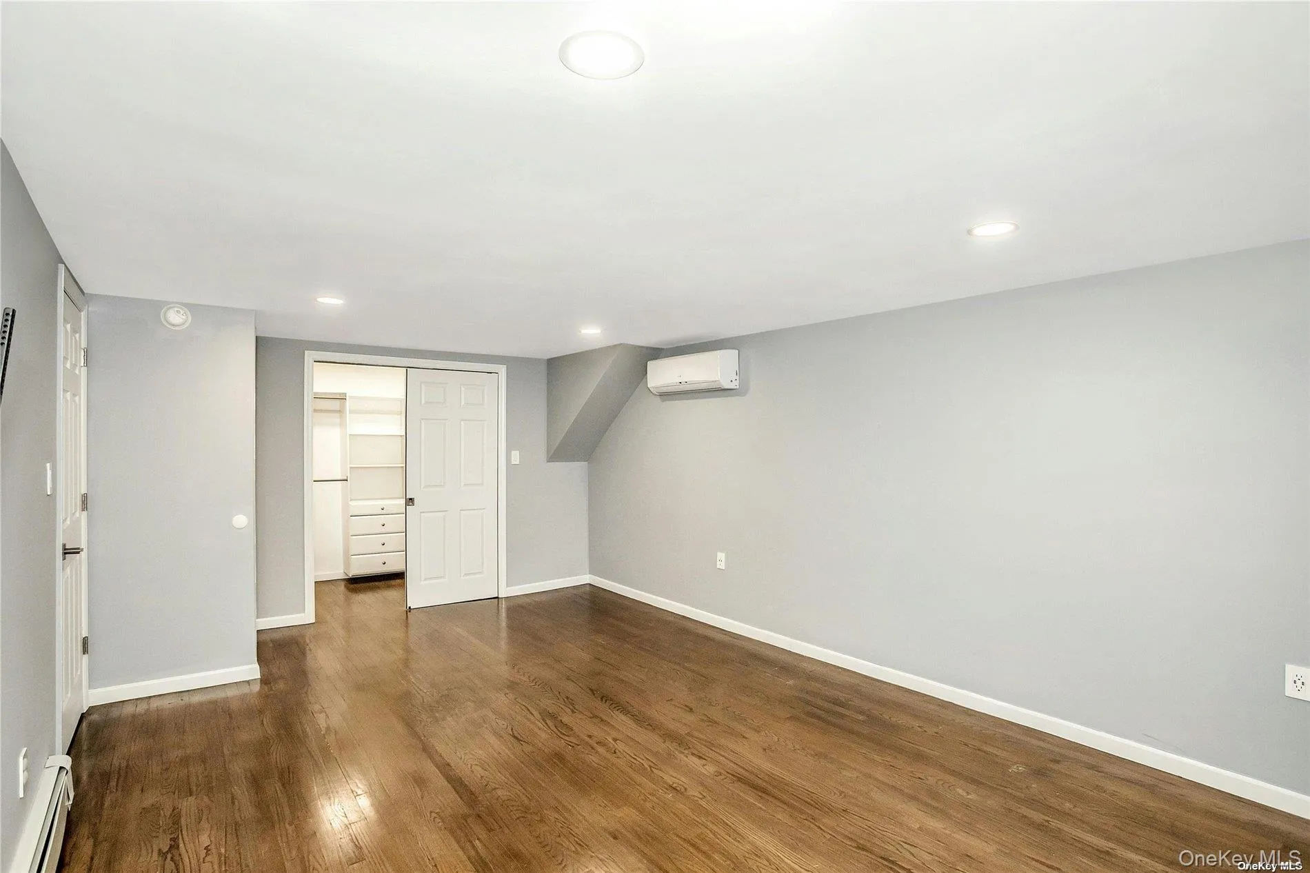 865 Grand Boulevard, Hempstead, NY, 4 Bedrooms Bedrooms, 6 Rooms Rooms,2 BathroomsBathrooms,Residential Lease,For Rent,Grand,0,996141 865 Grand Boulevard, Hempstead, NY, 4 Bedrooms Bedrooms, 6 Rooms Rooms,2 BathroomsBathrooms,Residential Lease,For Rent,Grand,0,996141