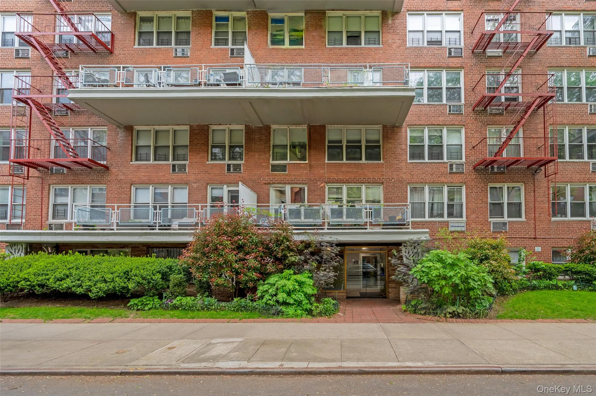 415 Argyle Road, New York, NY, 1 Bedroom Bedrooms, 3 Rooms Rooms,1 BathroomBathrooms,Residential Lease,For Rent,Argyle,0,996147 415 Argyle Road, New York, NY, 1 Bedroom Bedrooms, 3 Rooms Rooms,1 BathroomBathrooms,Residential Lease,For Rent,Argyle,0,996147