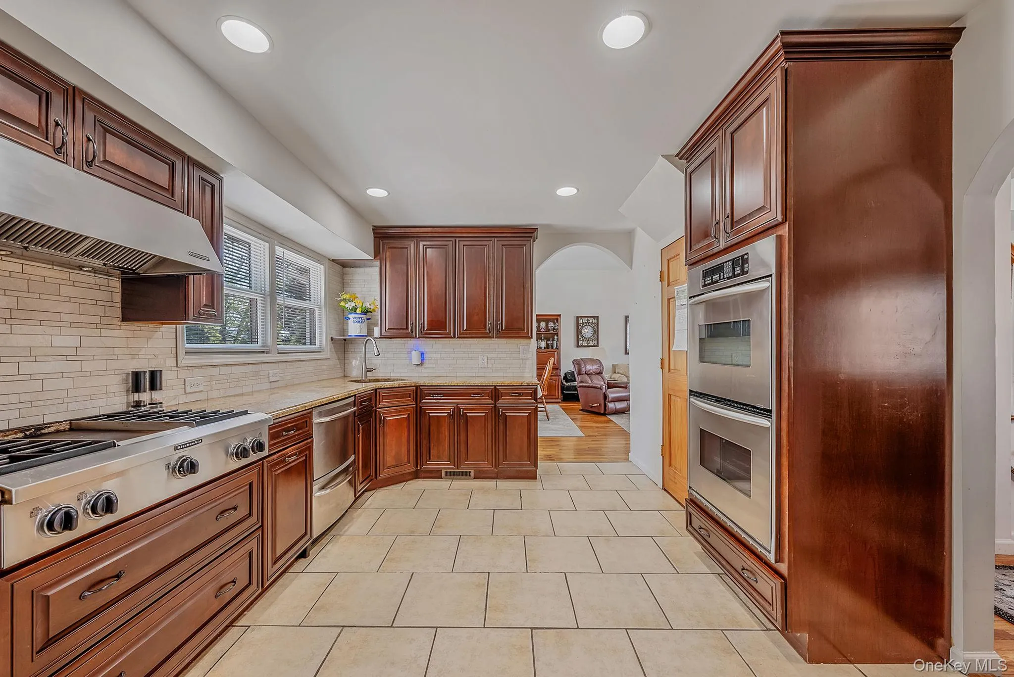 111 Chapel Hill Drive, Islip, NY, 4 Bedrooms Bedrooms, 9 Rooms Rooms,3 BathroomsBathrooms,Residential,For Rent,Chapel Hill,0,996148 111 Chapel Hill Drive, Islip, NY, 4 Bedrooms Bedrooms, 9 Rooms Rooms,3 BathroomsBathrooms,Residential,For Rent,Chapel Hill,0,996148