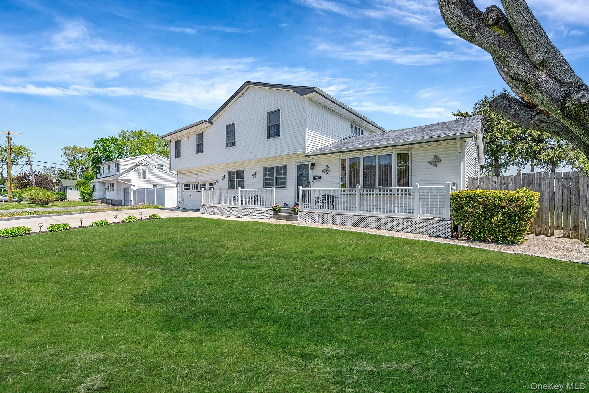 111 Chapel Hill Drive, Islip, NY, 4 Bedrooms Bedrooms, 9 Rooms Rooms,3 BathroomsBathrooms,Residential,For Rent,Chapel Hill,0,996148 111 Chapel Hill Drive, Islip, NY, 4 Bedrooms Bedrooms, 9 Rooms Rooms,3 BathroomsBathrooms,Residential,For Rent,Chapel Hill,0,996148