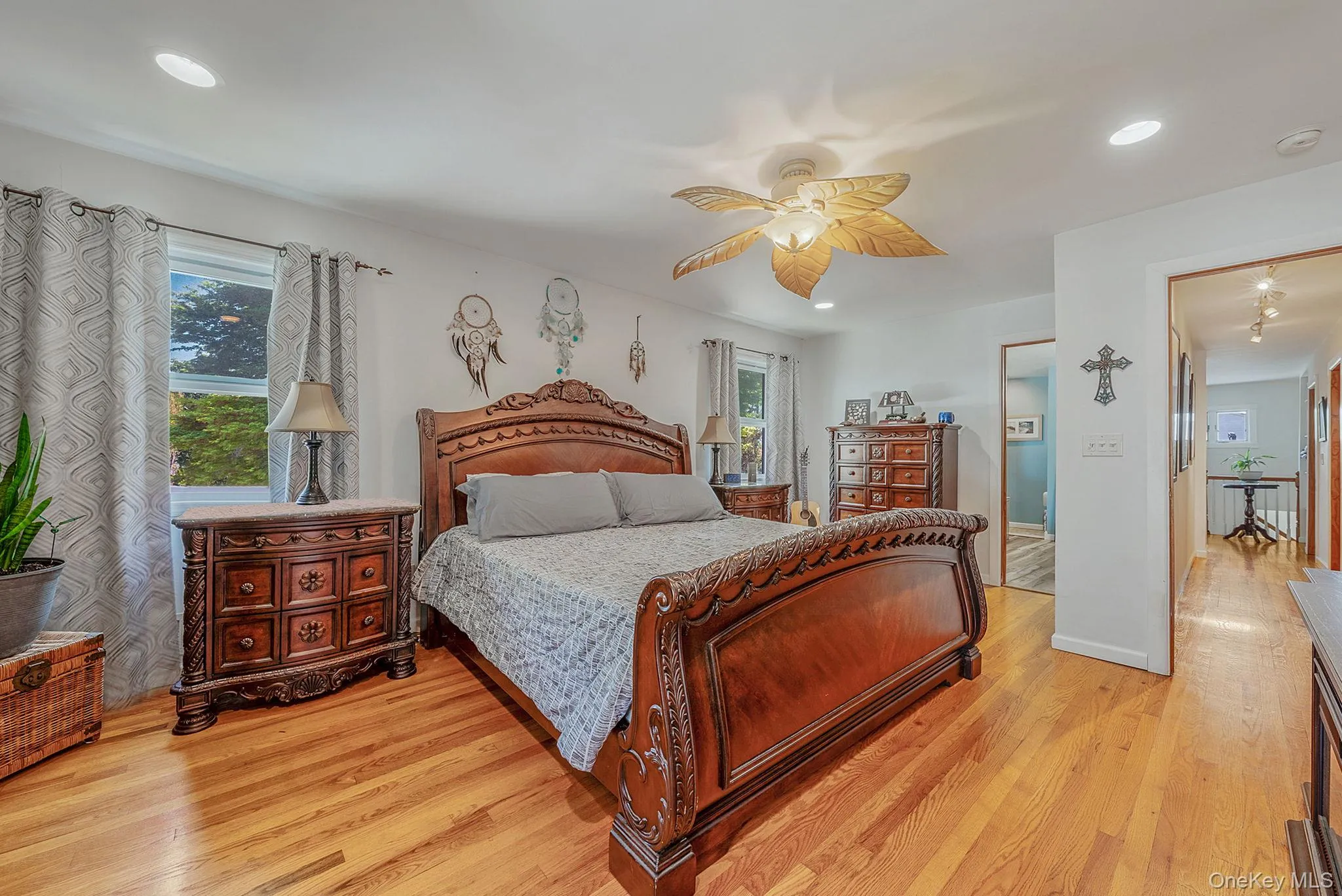 111 Chapel Hill Drive, Islip, NY, 4 Bedrooms Bedrooms, 9 Rooms Rooms,3 BathroomsBathrooms,Residential,For Rent,Chapel Hill,0,996148 111 Chapel Hill Drive, Islip, NY, 4 Bedrooms Bedrooms, 9 Rooms Rooms,3 BathroomsBathrooms,Residential,For Rent,Chapel Hill,0,996148