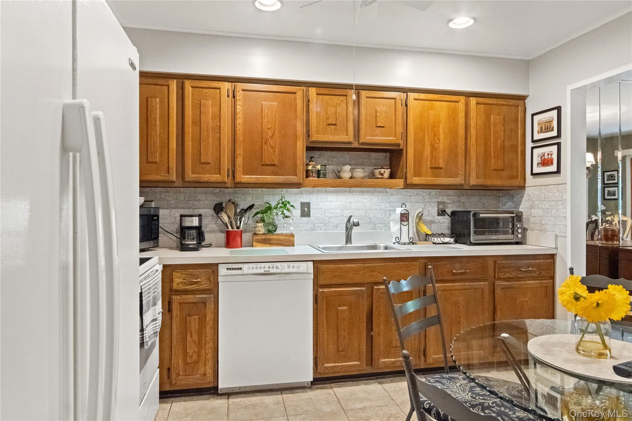 292 Richard Court, Haverstraw, NY, 2 Bedrooms Bedrooms, 5 Rooms Rooms,2 BathroomsBathrooms,Residential,For Rent,Richard,0,996216 292 Richard Court, Haverstraw, NY, 2 Bedrooms Bedrooms, 5 Rooms Rooms,2 BathroomsBathrooms,Residential,For Rent,Richard,0,996216