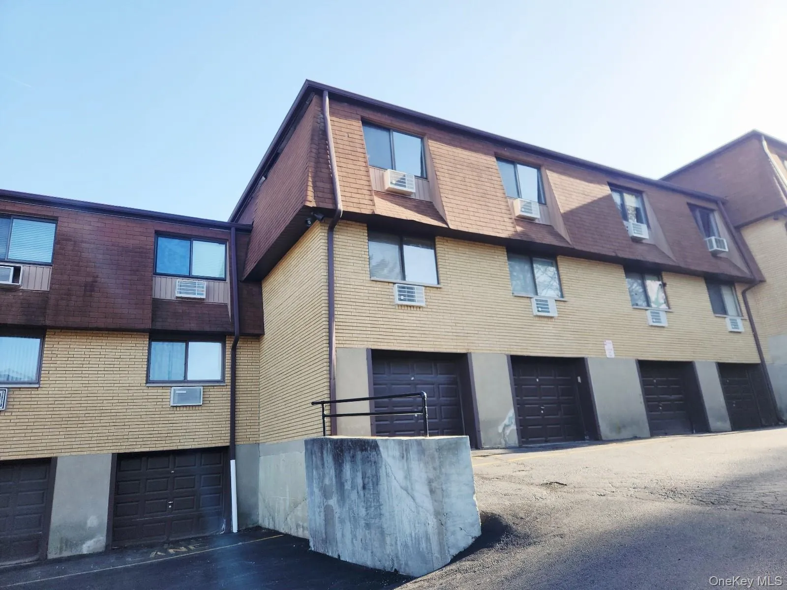 292 Richard Court, Haverstraw, NY, 2 Bedrooms Bedrooms, 5 Rooms Rooms,2 BathroomsBathrooms,Residential,For Rent,Richard,0,996216 292 Richard Court, Haverstraw, NY, 2 Bedrooms Bedrooms, 5 Rooms Rooms,2 BathroomsBathrooms,Residential,For Rent,Richard,0,996216