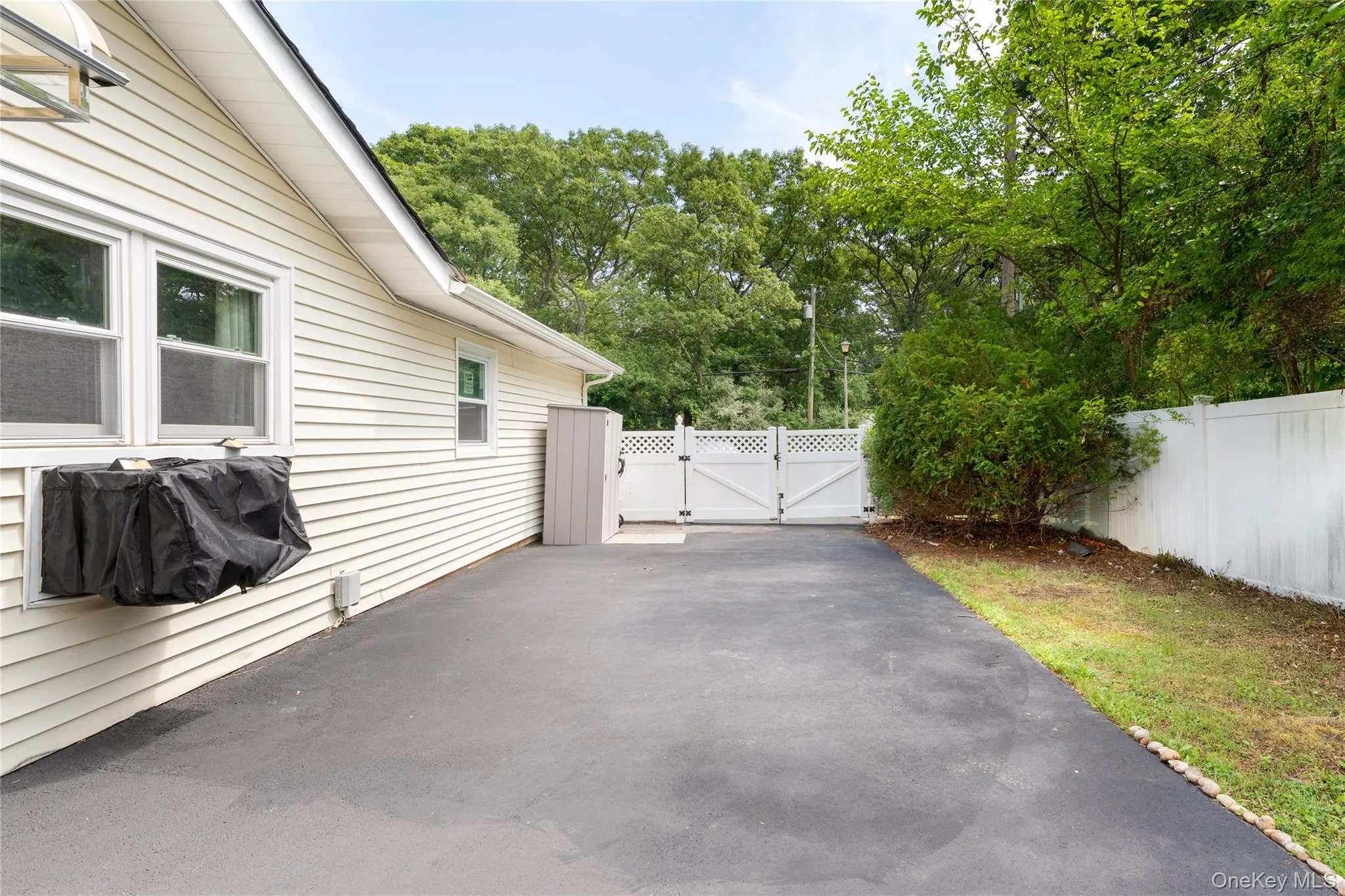 1400 Stony Brook Road, Brookhaven, NY, 3 Bedrooms Bedrooms, 8 Rooms Rooms,2 BathroomsBathrooms,Residential,For Rent,Stony Brook,0,996218 1400 Stony Brook Road, Brookhaven, NY, 3 Bedrooms Bedrooms, 8 Rooms Rooms,2 BathroomsBathrooms,Residential,For Rent,Stony Brook,0,996218