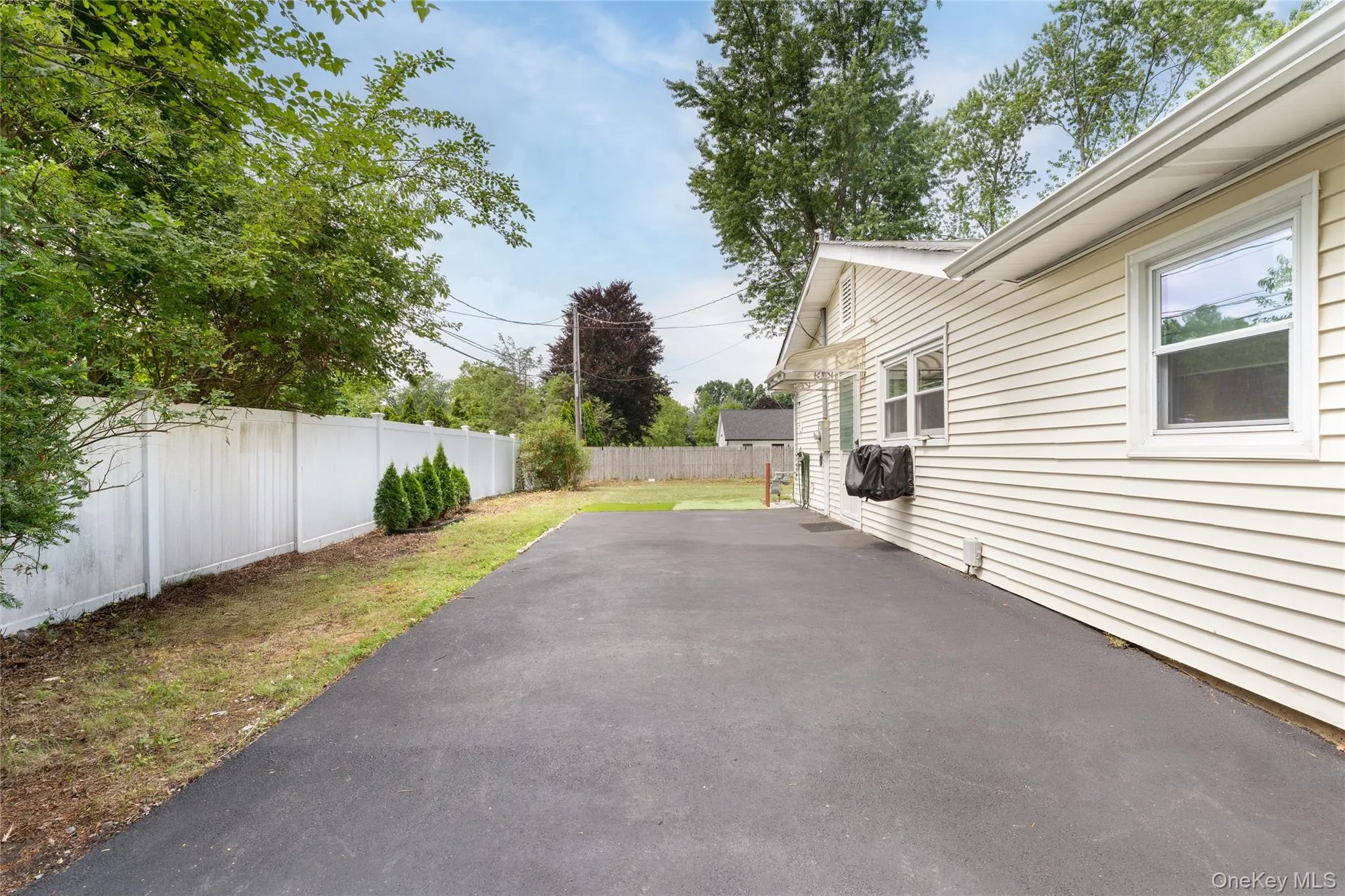 1400 Stony Brook Road, Brookhaven, NY, 3 Bedrooms Bedrooms, 8 Rooms Rooms,2 BathroomsBathrooms,Residential,For Rent,Stony Brook,0,996218 1400 Stony Brook Road, Brookhaven, NY, 3 Bedrooms Bedrooms, 8 Rooms Rooms,2 BathroomsBathrooms,Residential,For Rent,Stony Brook,0,996218