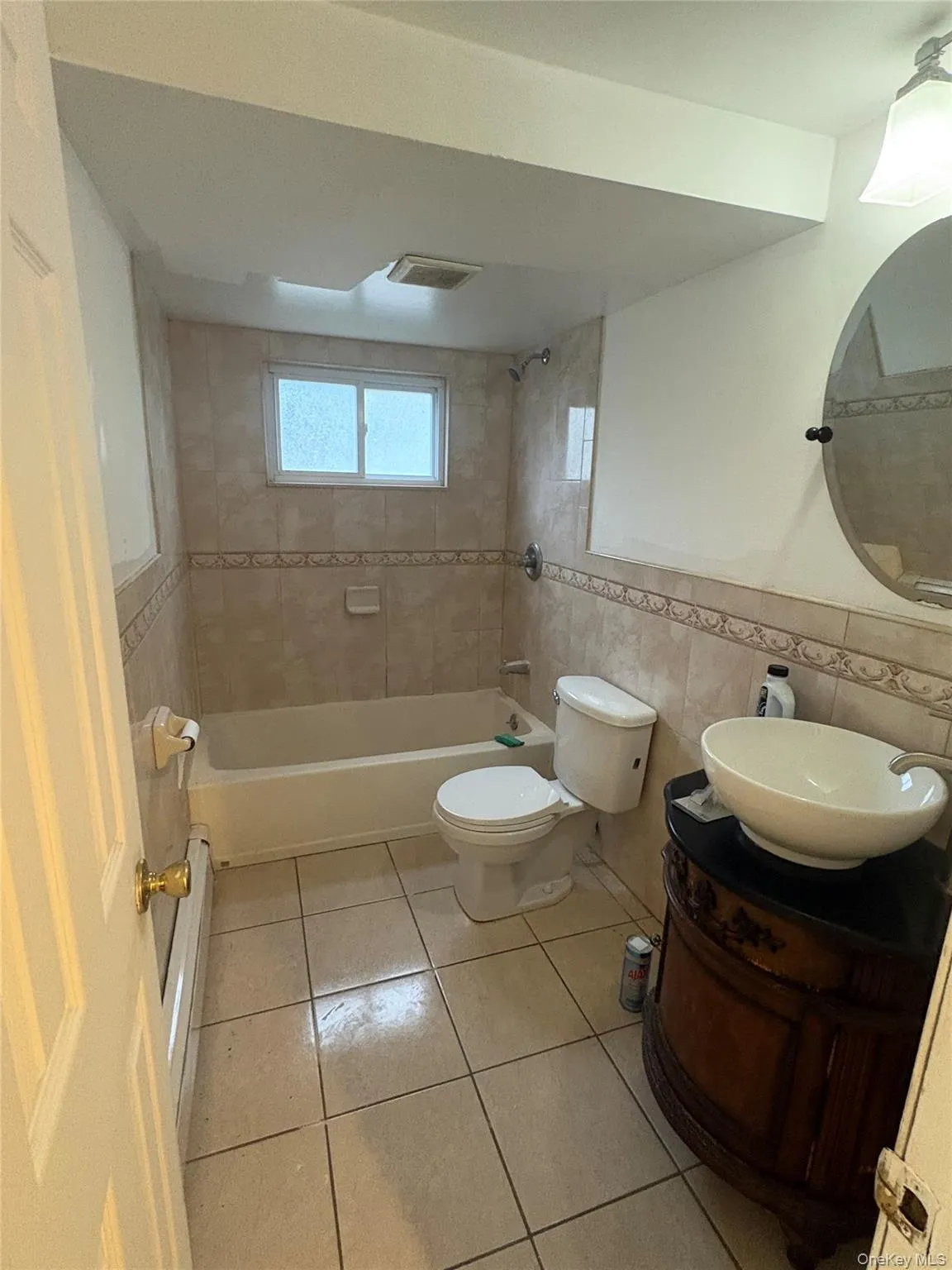 225 Marshall Street, Hempstead, NY, 1 Bedroom Bedrooms, 3 Rooms Rooms,1 BathroomBathrooms,Residential Lease,For Rent,Marshall,0,996225 225 Marshall Street, Hempstead, NY, 1 Bedroom Bedrooms, 3 Rooms Rooms,1 BathroomBathrooms,Residential Lease,For Rent,Marshall,0,996225