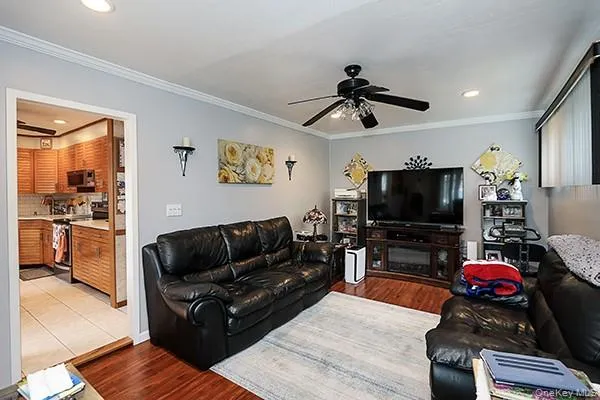 56 Haven Lane, Hempstead, NY, 5 Bedrooms Bedrooms, 8 Rooms Rooms,2 BathroomsBathrooms,Residential,For Rent,Haven,0,996232 56 Haven Lane, Hempstead, NY, 5 Bedrooms Bedrooms, 8 Rooms Rooms,2 BathroomsBathrooms,Residential,For Rent,Haven,0,996232