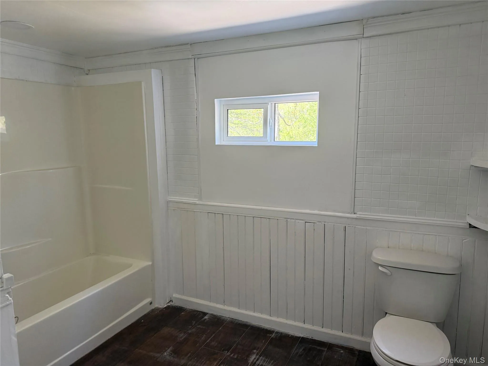 46 Lime Kiln Road, Port Jervis, NY, 2 Bedrooms Bedrooms, 5 Rooms Rooms,1 BathroomBathrooms,Residential Lease,For Rent,Lime Kiln,0,996236 46 Lime Kiln Road, Port Jervis, NY, 2 Bedrooms Bedrooms, 5 Rooms Rooms,1 BathroomBathrooms,Residential Lease,For Rent,Lime Kiln,0,996236