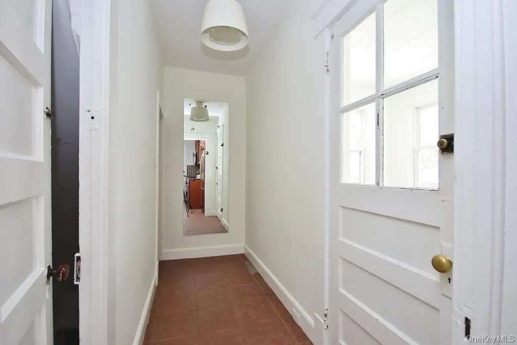 122 Washington Avenue, Beacon, NY, 2 Bedrooms Bedrooms, 8 Rooms Rooms,1 BathroomBathrooms,Residential Lease,For Rent,Washington,0,996239 122 Washington Avenue, Beacon, NY, 2 Bedrooms Bedrooms, 8 Rooms Rooms,1 BathroomBathrooms,Residential Lease,For Rent,Washington,0,996239