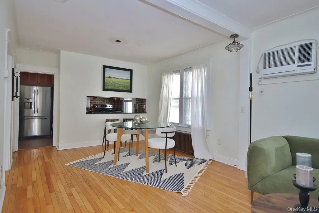 122 Washington Avenue, Beacon, NY, 2 Bedrooms Bedrooms, 8 Rooms Rooms,1 BathroomBathrooms,Residential Lease,For Rent,Washington,0,996239 122 Washington Avenue, Beacon, NY, 2 Bedrooms Bedrooms, 8 Rooms Rooms,1 BathroomBathrooms,Residential Lease,For Rent,Washington,0,996239