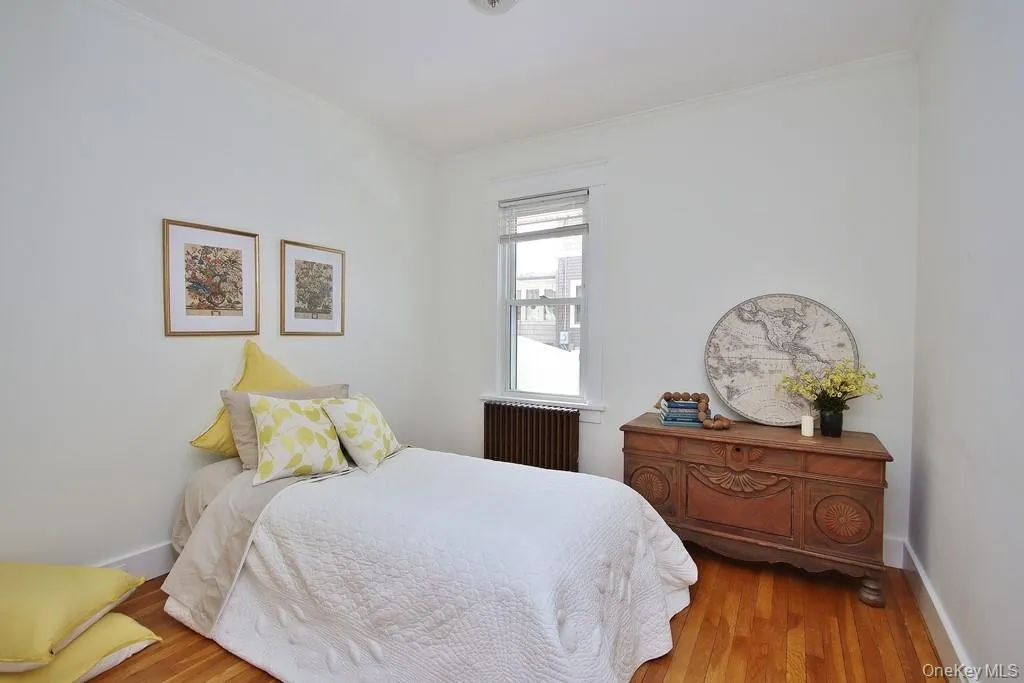 122 Washington Avenue, Beacon, NY, 2 Bedrooms Bedrooms, 8 Rooms Rooms,1 BathroomBathrooms,Residential Lease,For Rent,Washington,0,996239 122 Washington Avenue, Beacon, NY, 2 Bedrooms Bedrooms, 8 Rooms Rooms,1 BathroomBathrooms,Residential Lease,For Rent,Washington,0,996239