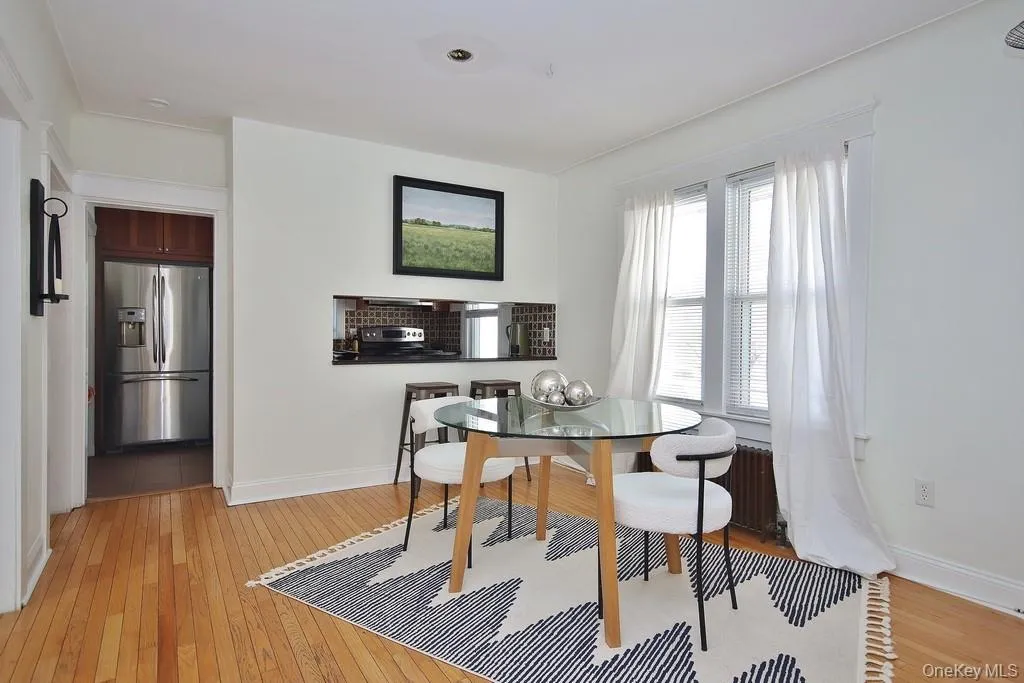 122 Washington Avenue, Beacon, NY, 2 Bedrooms Bedrooms, 8 Rooms Rooms,1 BathroomBathrooms,Residential Lease,For Rent,Washington,0,996239 122 Washington Avenue, Beacon, NY, 2 Bedrooms Bedrooms, 8 Rooms Rooms,1 BathroomBathrooms,Residential Lease,For Rent,Washington,0,996239