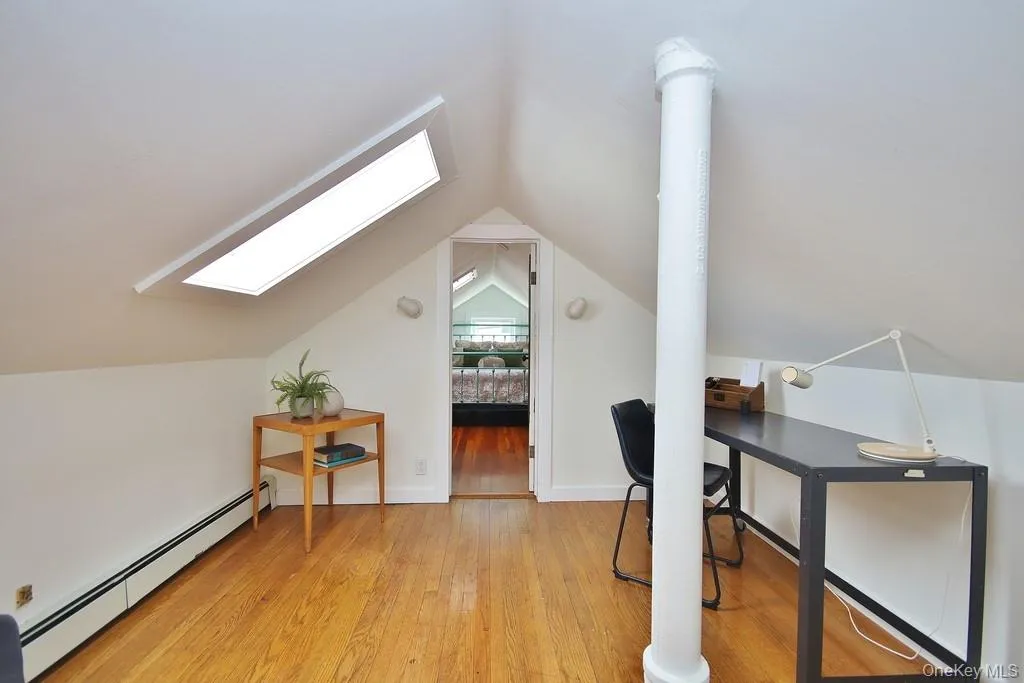 122 Washington Avenue, Beacon, NY, 2 Bedrooms Bedrooms, 8 Rooms Rooms,1 BathroomBathrooms,Residential Lease,For Rent,Washington,0,996239 122 Washington Avenue, Beacon, NY, 2 Bedrooms Bedrooms, 8 Rooms Rooms,1 BathroomBathrooms,Residential Lease,For Rent,Washington,0,996239