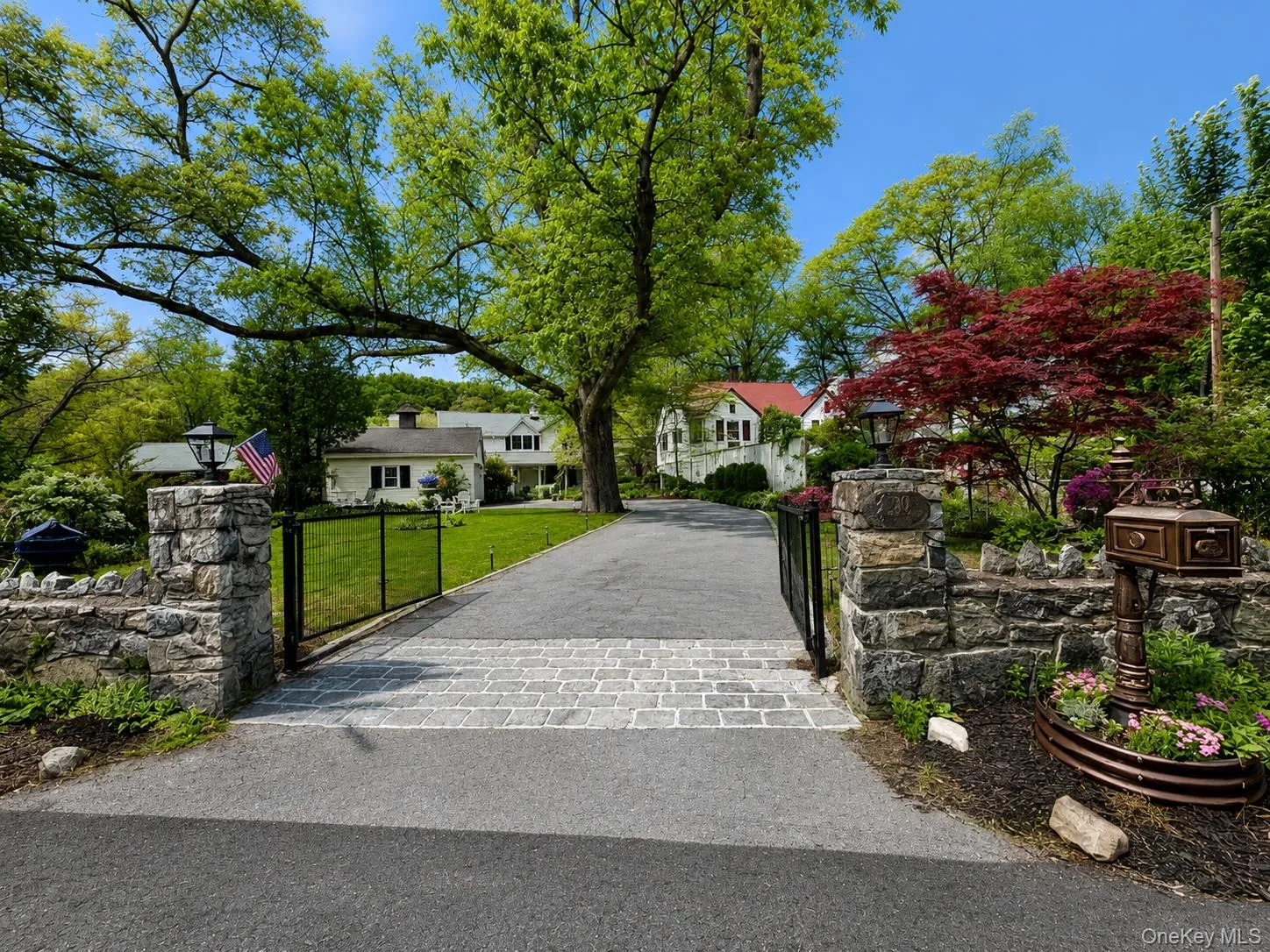 20 Point Drive, Putnam Valley, NY, 4 Bedrooms Bedrooms, 8 Rooms Rooms,1 BathroomBathrooms,Residential,For Rent,Point,0,996251 20 Point Drive, Putnam Valley, NY, 4 Bedrooms Bedrooms, 8 Rooms Rooms,1 BathroomBathrooms,Residential,For Rent,Point,0,996251