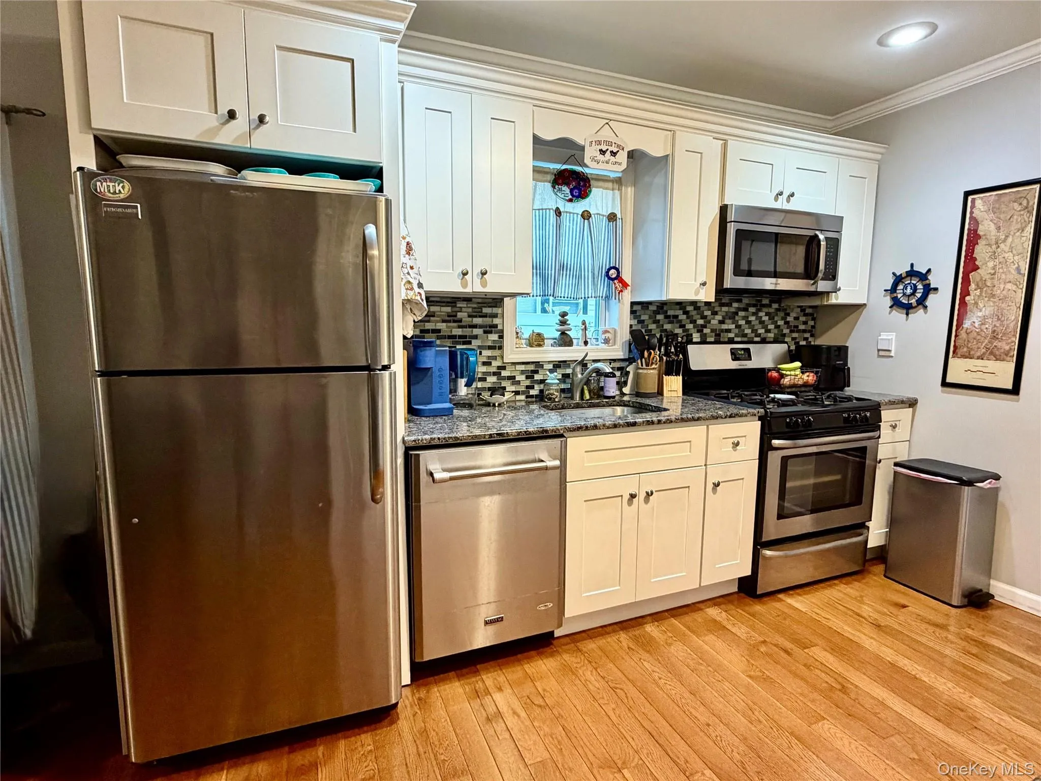 96 Pleasure Avenue, Brookhaven, NY, 2 Bedrooms Bedrooms, 3 Rooms Rooms,1 BathroomBathrooms,Residential,For Rent,Pleasure,0,996253 96 Pleasure Avenue, Brookhaven, NY, 2 Bedrooms Bedrooms, 3 Rooms Rooms,1 BathroomBathrooms,Residential,For Rent,Pleasure,0,996253