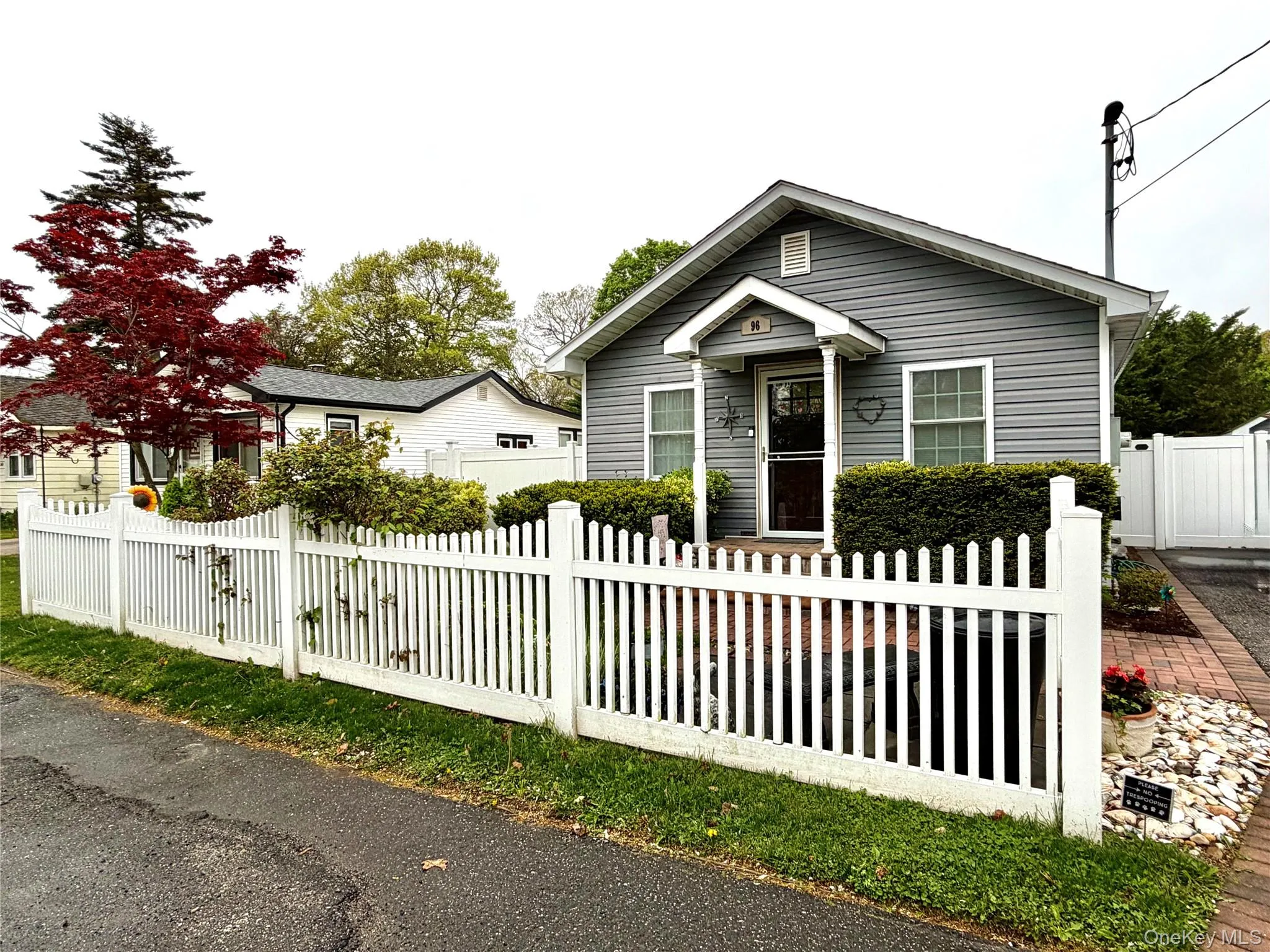 96 Pleasure Avenue, Brookhaven, NY, 2 Bedrooms Bedrooms, 3 Rooms Rooms,1 BathroomBathrooms,Residential,For Rent,Pleasure,0,996253 96 Pleasure Avenue, Brookhaven, NY, 2 Bedrooms Bedrooms, 3 Rooms Rooms,1 BathroomBathrooms,Residential,For Rent,Pleasure,0,996253