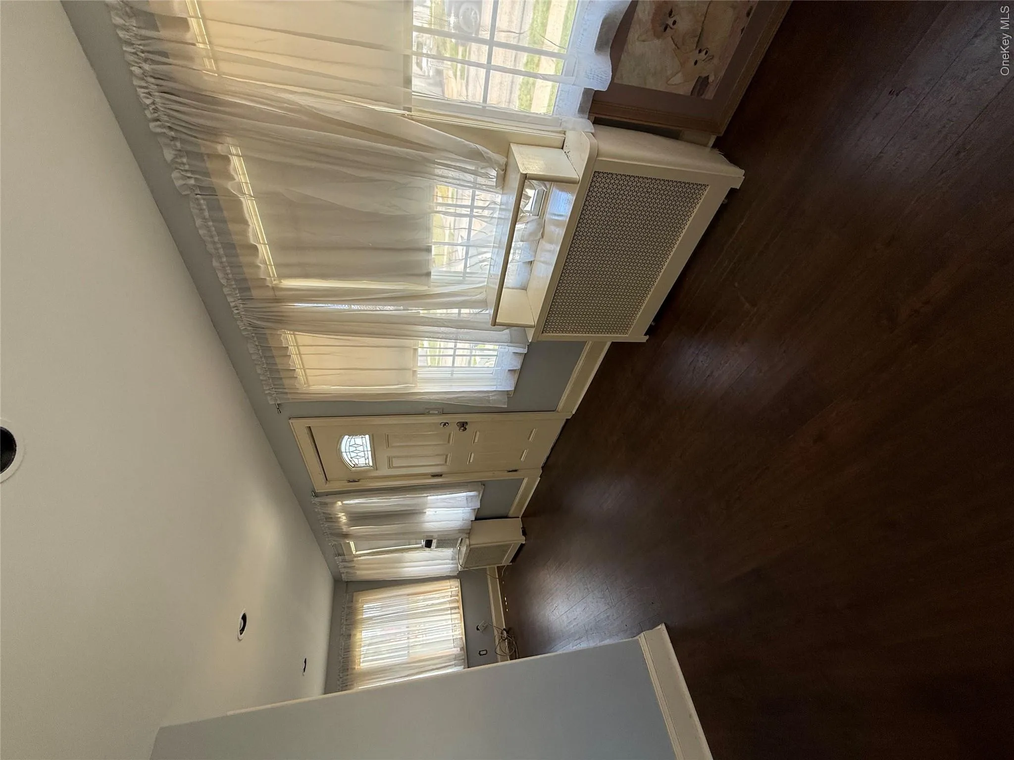 35 Franklin Avenue, Hempstead, NY, 3 Bedrooms Bedrooms, 8 Rooms Rooms,1 BathroomBathrooms,Residential Lease,For Rent,Franklin,0,996256 35 Franklin Avenue, Hempstead, NY, 3 Bedrooms Bedrooms, 8 Rooms Rooms,1 BathroomBathrooms,Residential Lease,For Rent,Franklin,0,996256