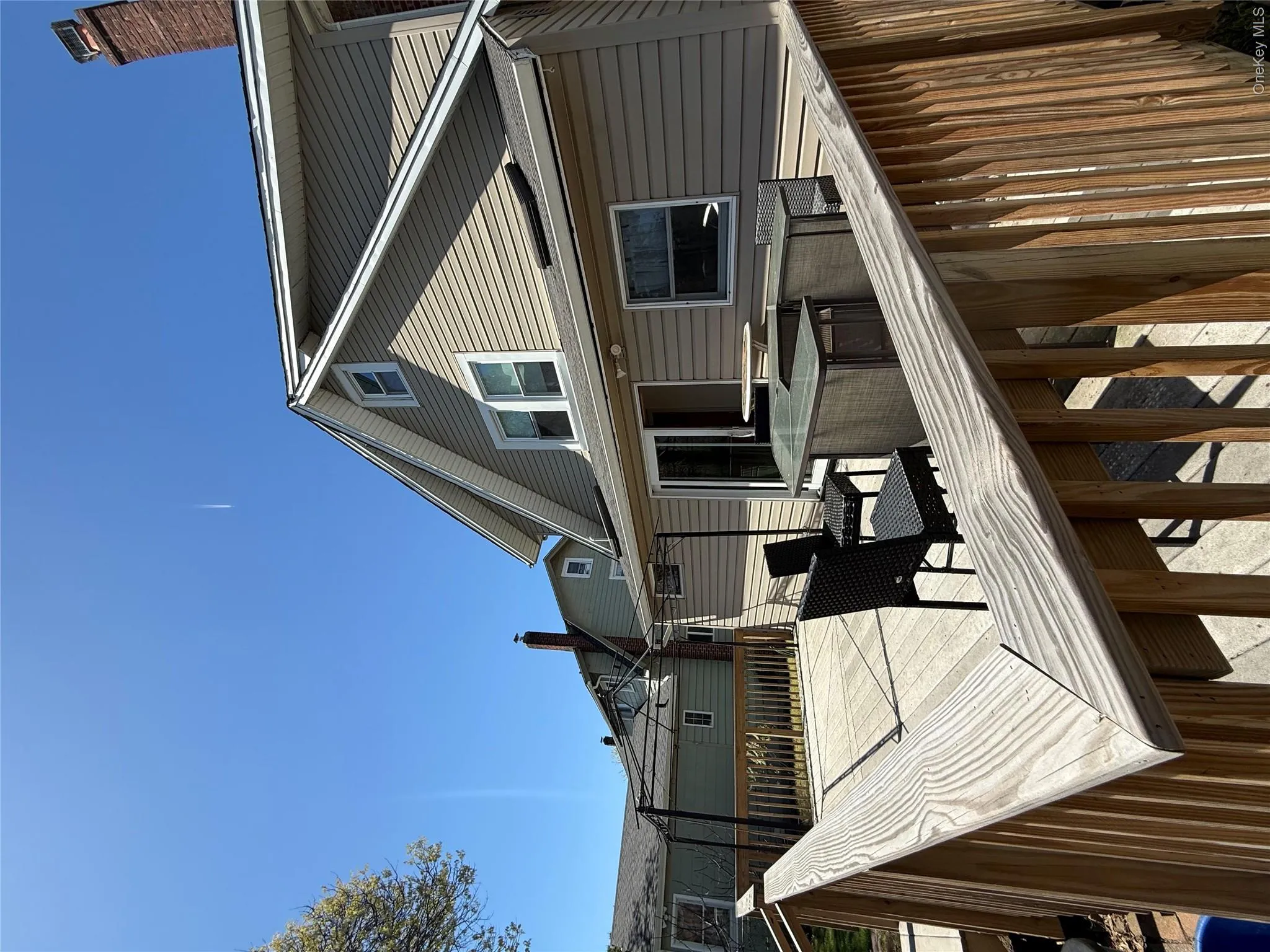 35 Franklin Avenue, Hempstead, NY, 3 Bedrooms Bedrooms, 8 Rooms Rooms,1 BathroomBathrooms,Residential Lease,For Rent,Franklin,0,996256 35 Franklin Avenue, Hempstead, NY, 3 Bedrooms Bedrooms, 8 Rooms Rooms,1 BathroomBathrooms,Residential Lease,For Rent,Franklin,0,996256