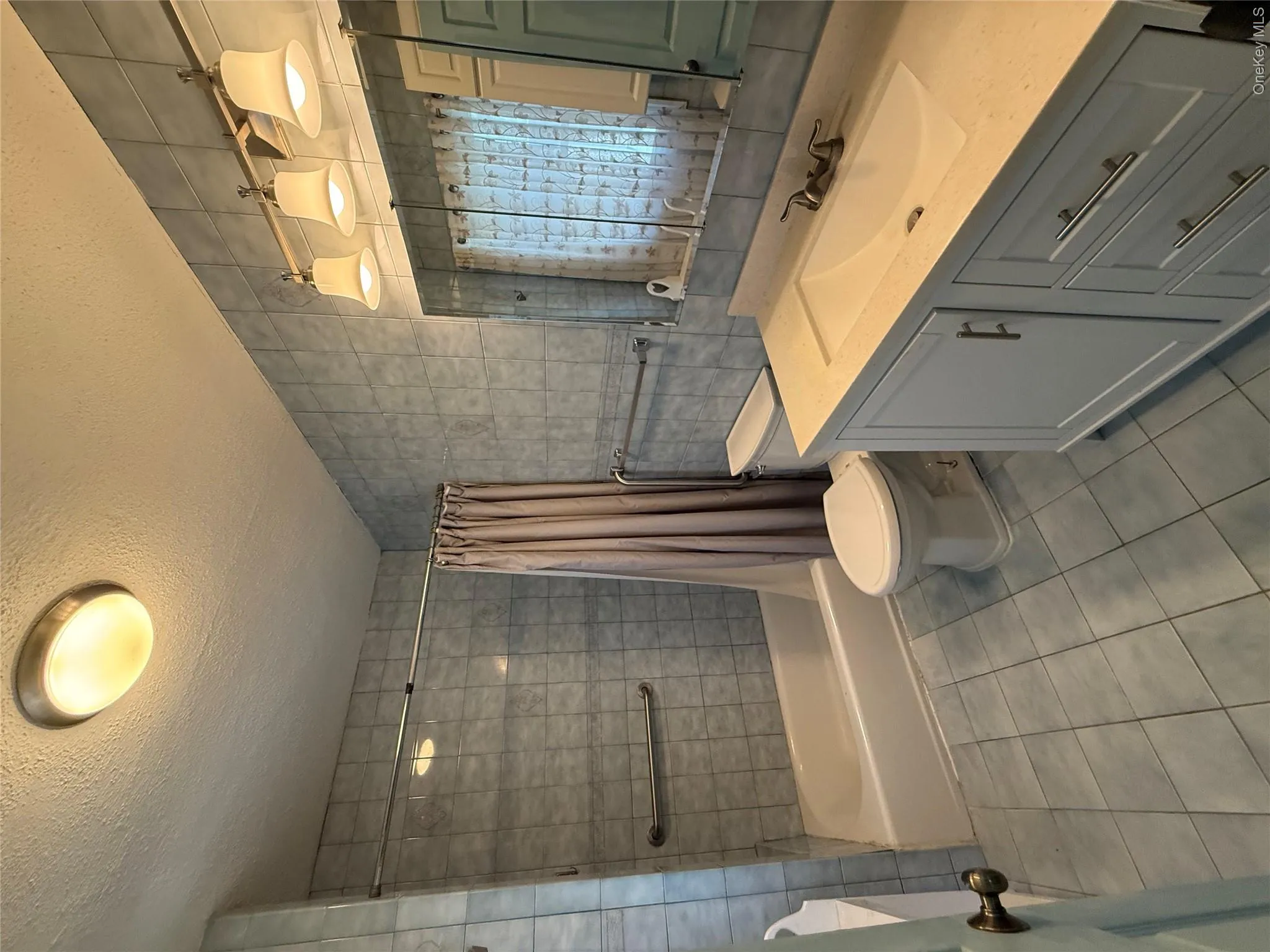 35 Franklin Avenue, Hempstead, NY, 3 Bedrooms Bedrooms, 8 Rooms Rooms,1 BathroomBathrooms,Residential Lease,For Rent,Franklin,0,996256 35 Franklin Avenue, Hempstead, NY, 3 Bedrooms Bedrooms, 8 Rooms Rooms,1 BathroomBathrooms,Residential Lease,For Rent,Franklin,0,996256