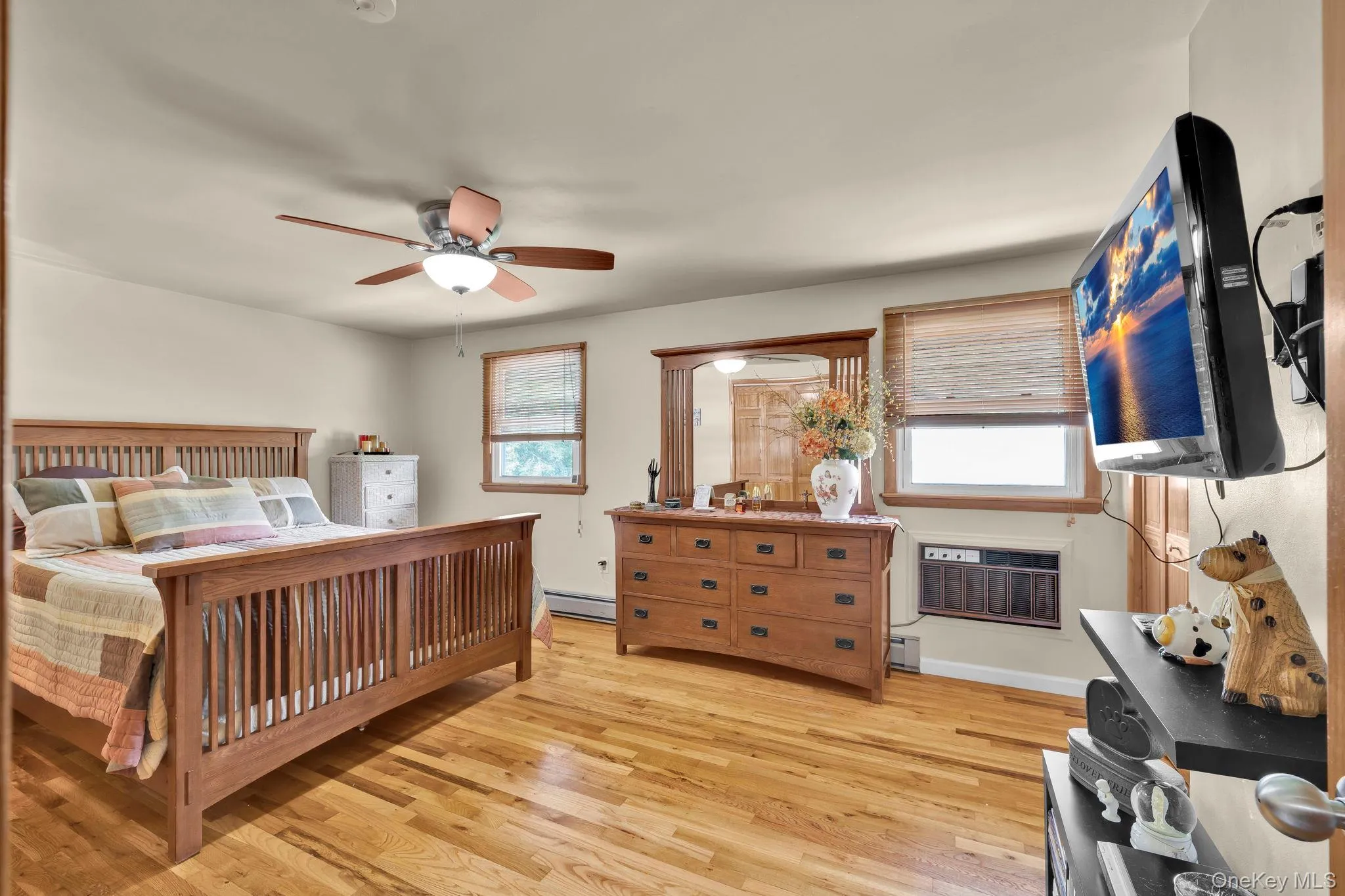 Larger Bedroom with Plenty of closet space + hardwood floors Larger Bedroom with Plenty of closet space + hardwood floors