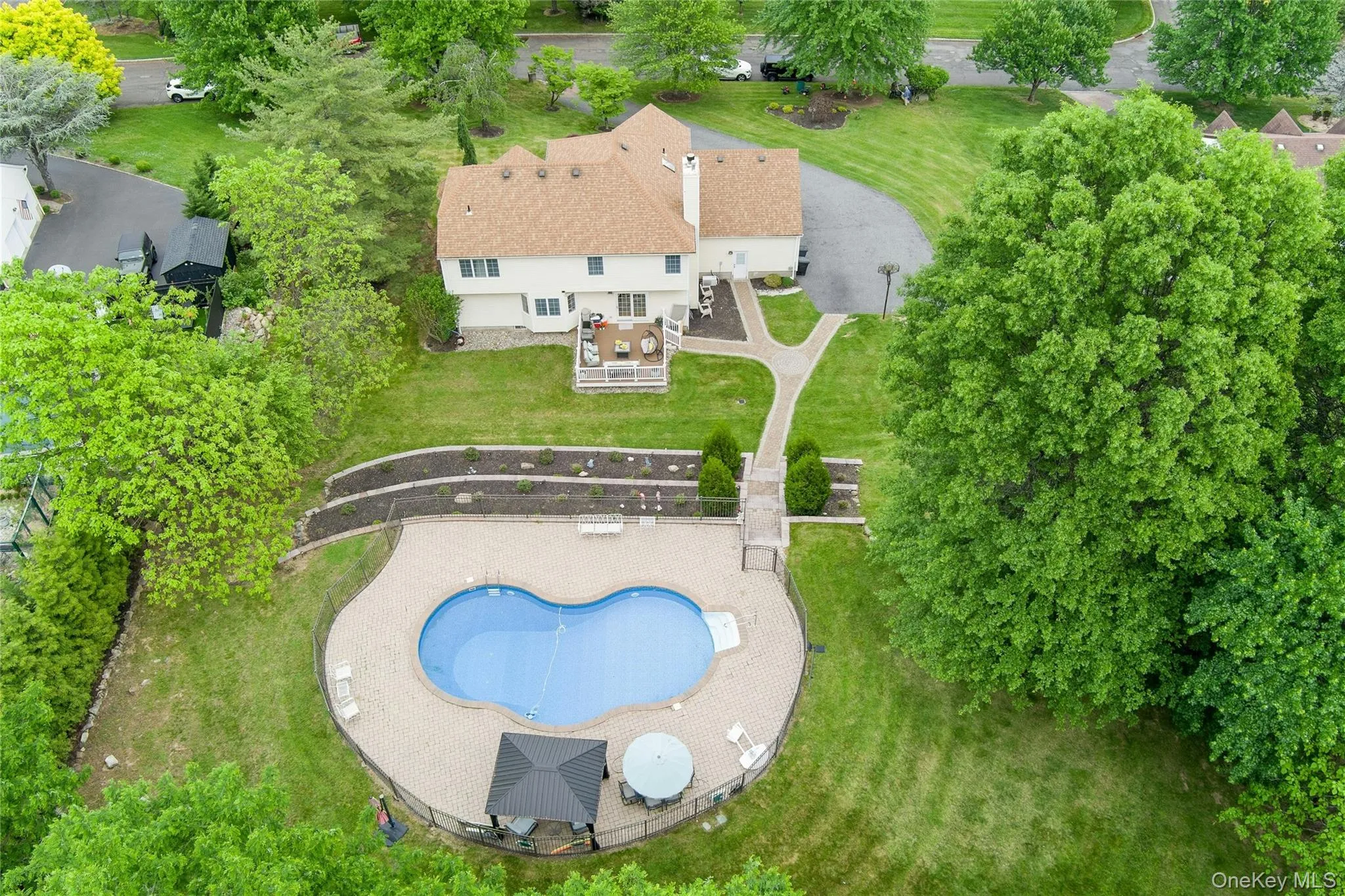 8 Stark Court, Clarkstown, NY, 6 Bedrooms Bedrooms, 19 Rooms Rooms,3 BathroomsBathrooms,Residential,For Rent,Stark,0,996279 8 Stark Court, Clarkstown, NY, 6 Bedrooms Bedrooms, 19 Rooms Rooms,3 BathroomsBathrooms,Residential,For Rent,Stark,0,996279