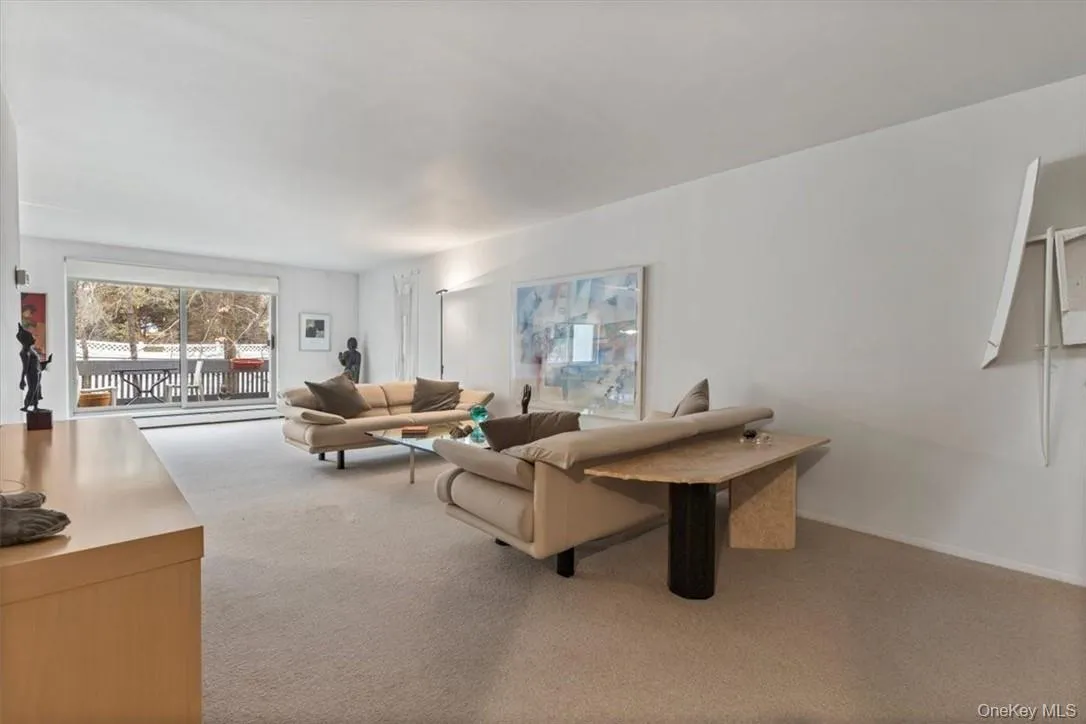 2 Fountain Lane, Greenburgh, NY, 2 Bedrooms Bedrooms, 6 Rooms Rooms,2 BathroomsBathrooms,Residential,For Rent,Fountain,0,KEY996293 2 Fountain Lane, Greenburgh, NY, 2 Bedrooms Bedrooms, 6 Rooms Rooms,2 BathroomsBathrooms,Residential,For Rent,Fountain,0,KEY996293